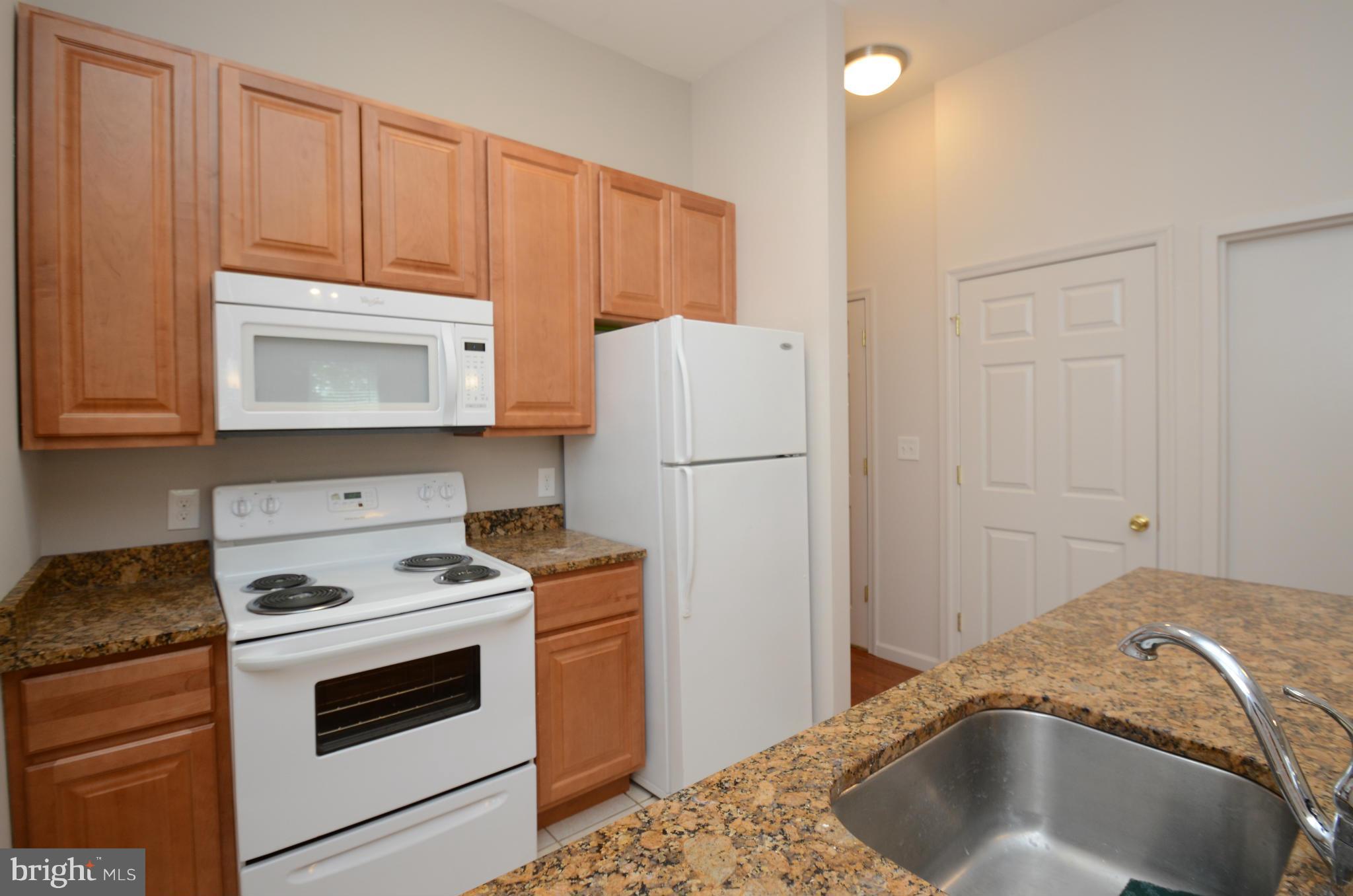 STATION NORTH ARTS DISTRICT - Residential Lease