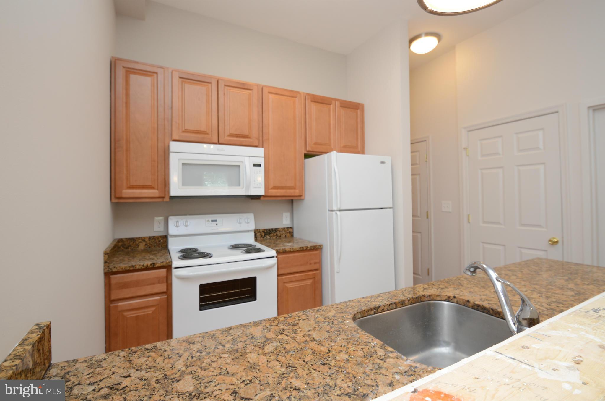 STATION NORTH ARTS DISTRICT - Residential Lease