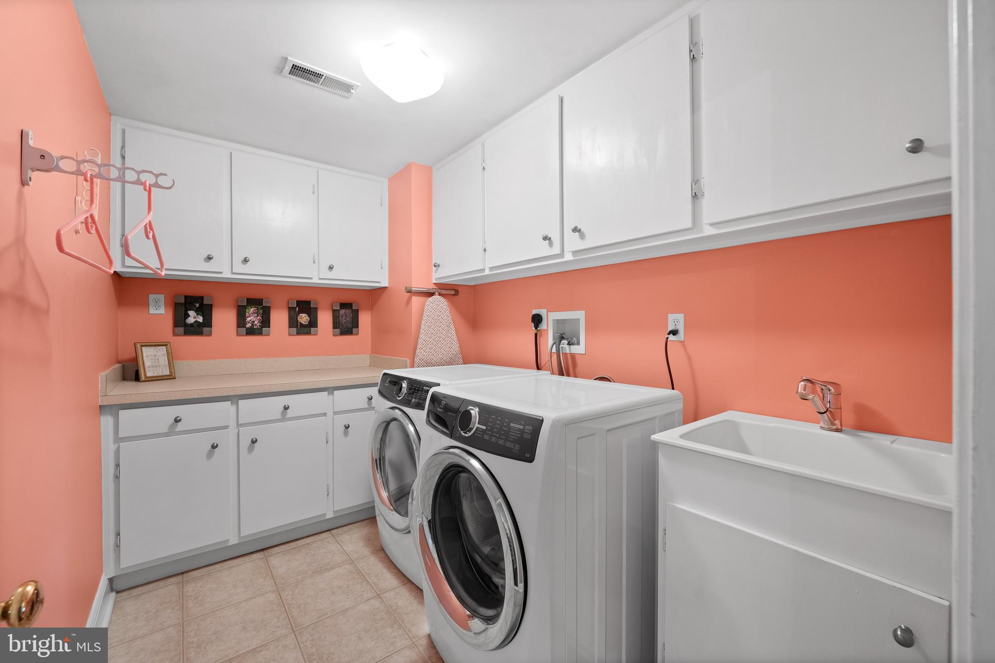 COLDSTREAM - Residential