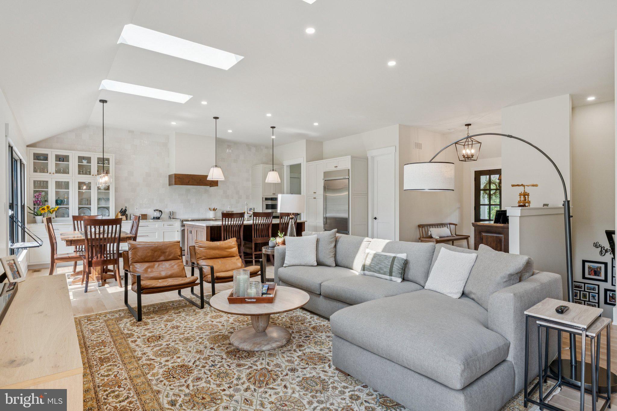 12232 MOUNT ALBERT ROAD