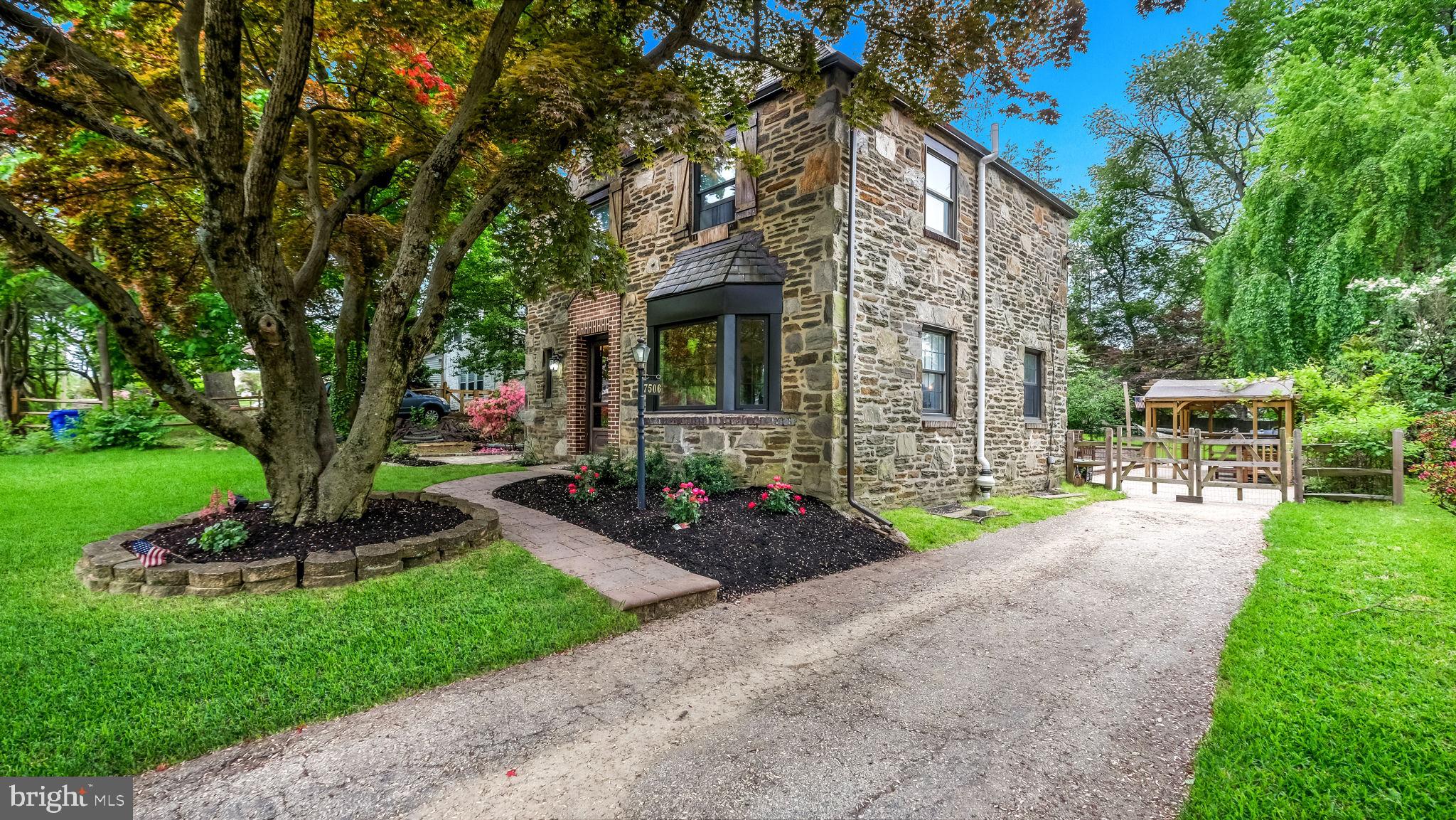 ELKINS PARK - Residential