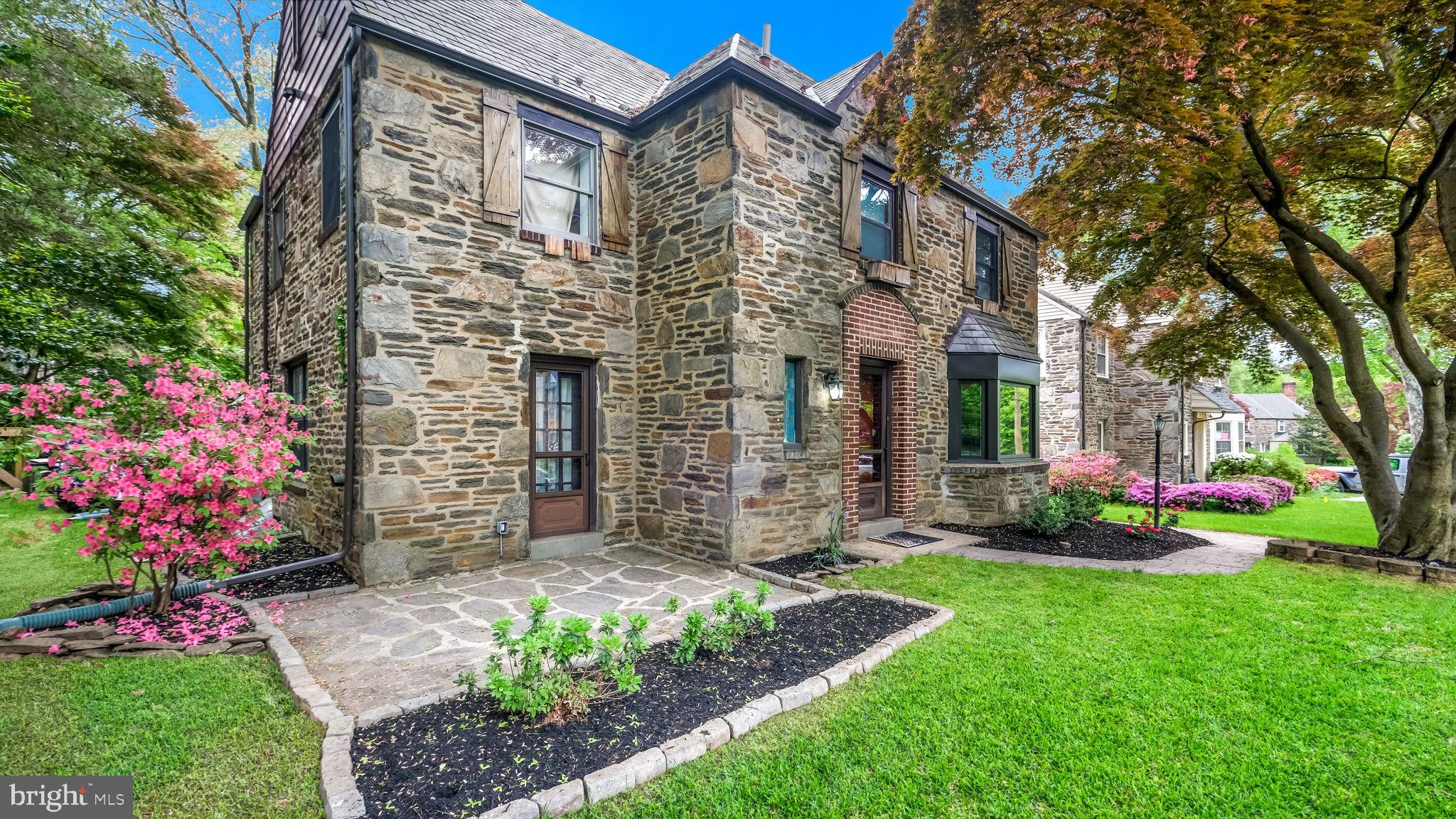 ELKINS PARK - Residential