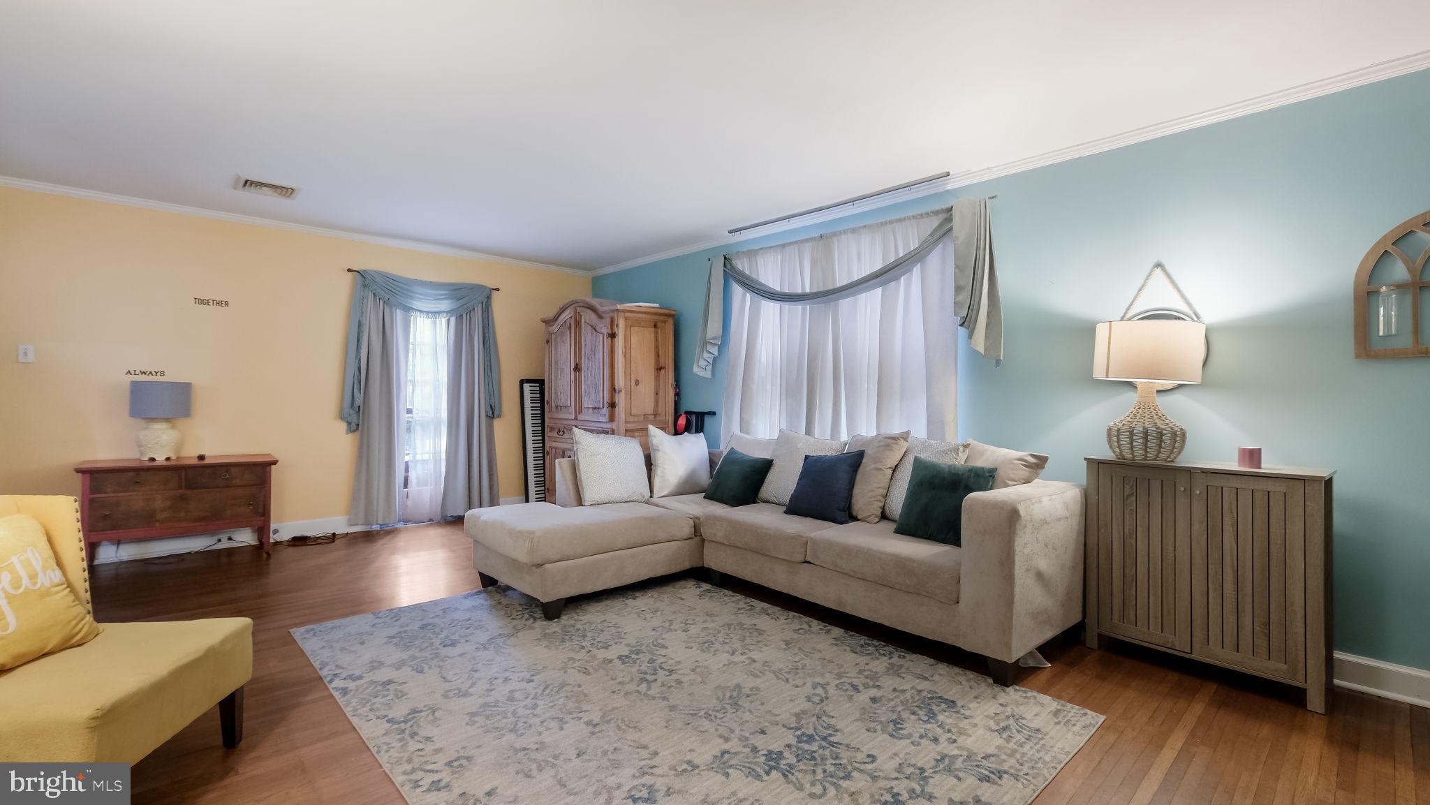 ELKINS PARK - Residential