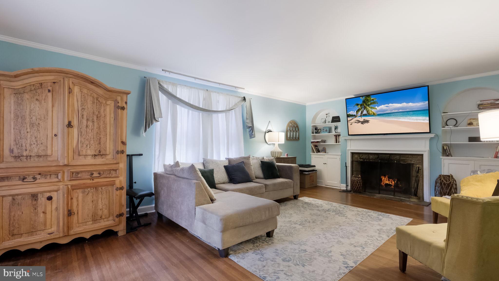 ELKINS PARK - Residential