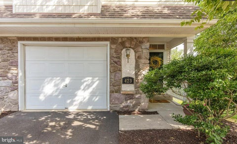 Townhouse For Rent - 423 Fort Hill Circle<br/> FORT WASHINGTON, PA 19034