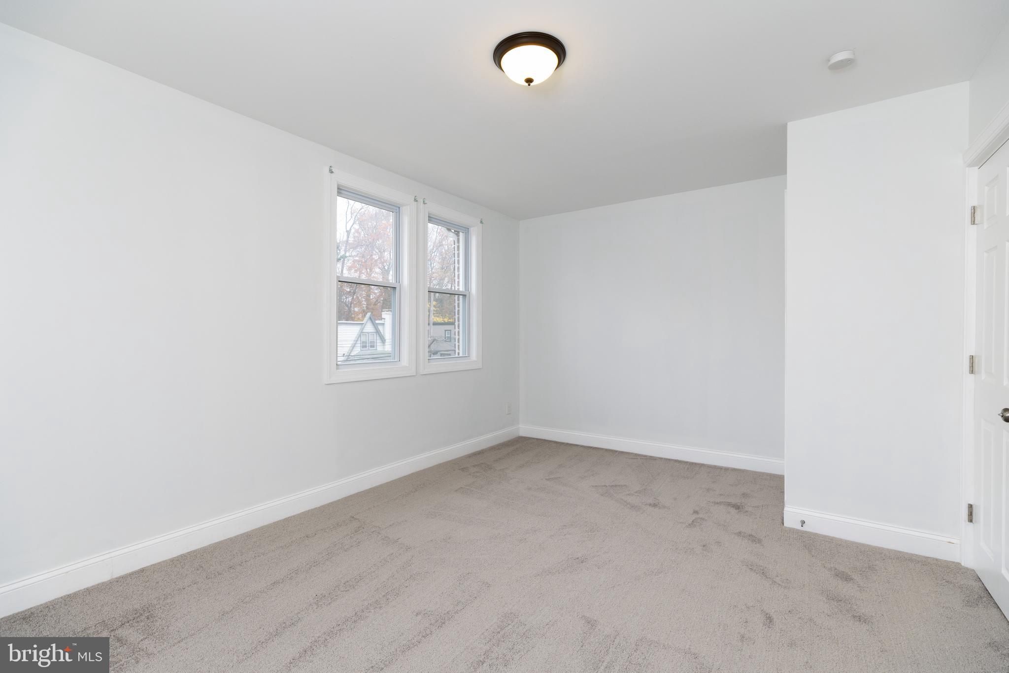 COBBS CREEK - Residential