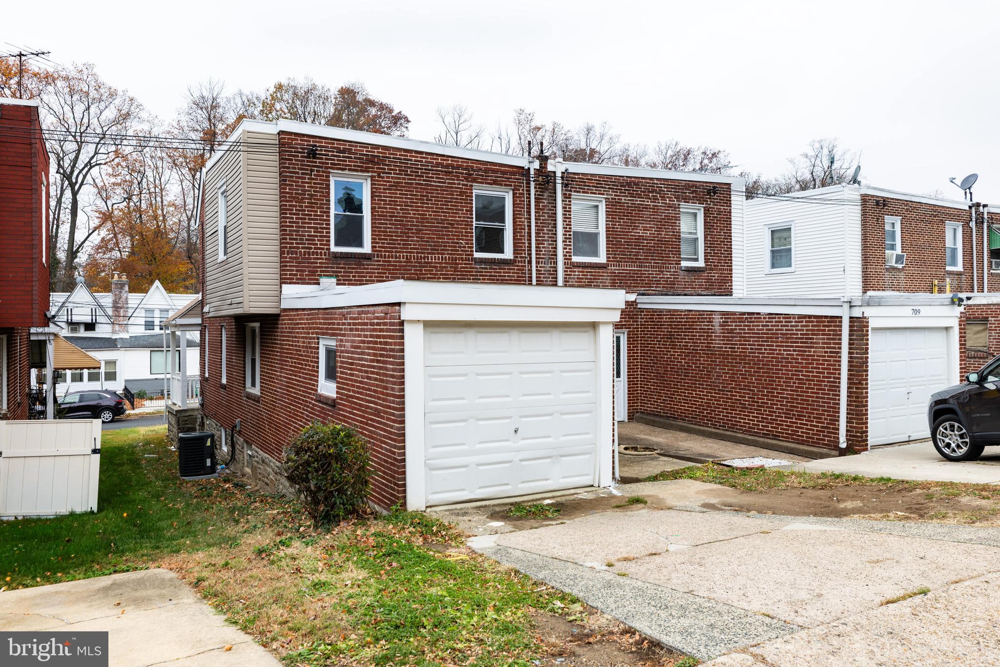COBBS CREEK - Residential