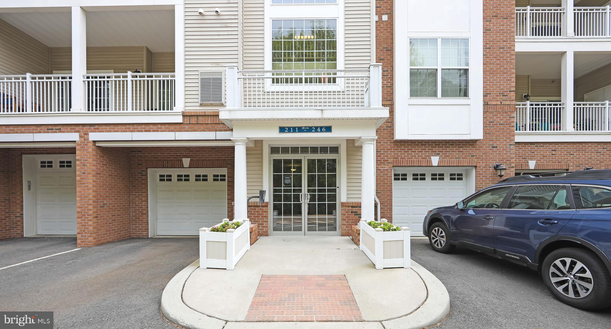 244 BREEDERS CUP DRIVE 244