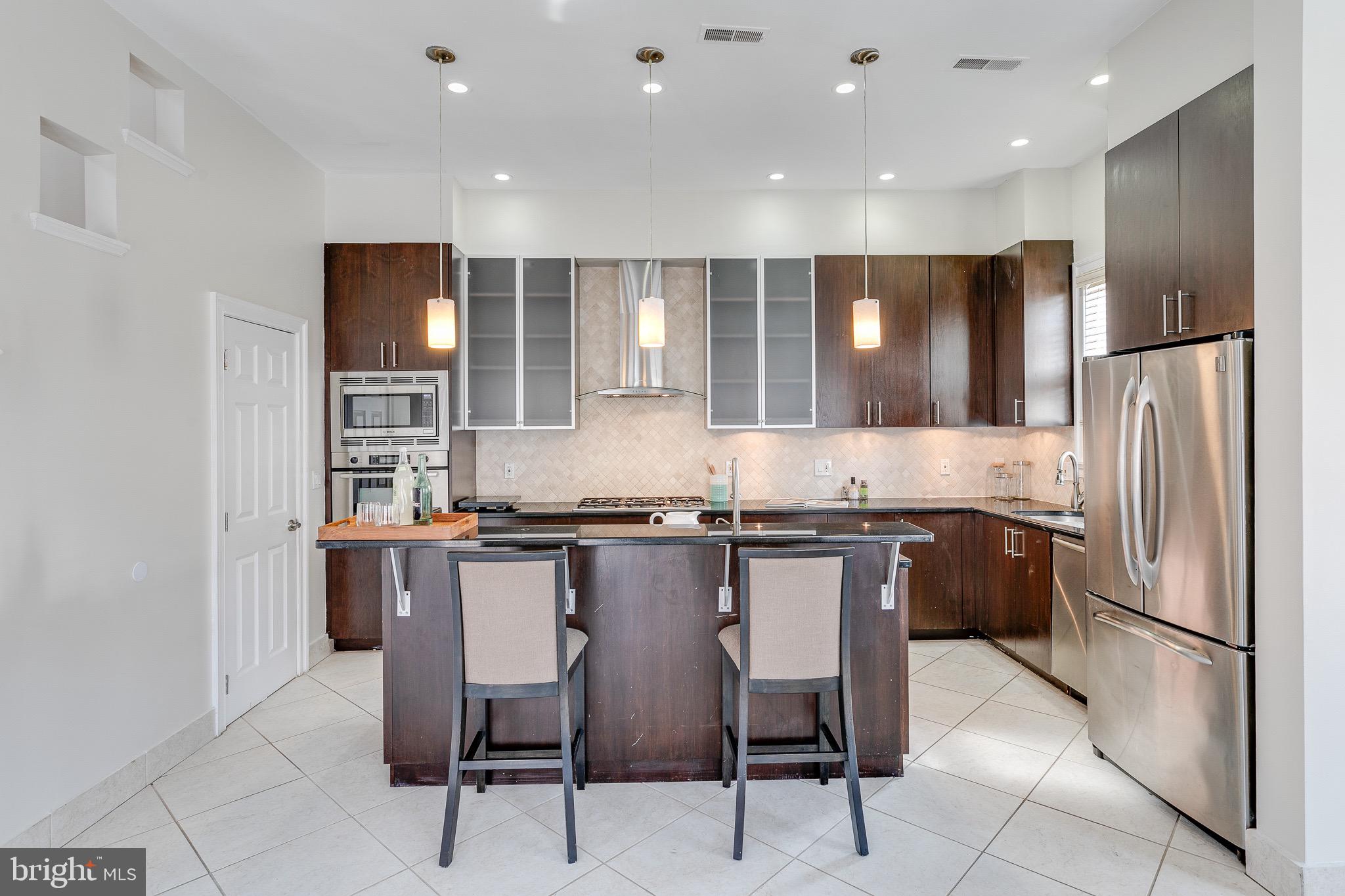 GRADUATE HOSPITAL - Residential