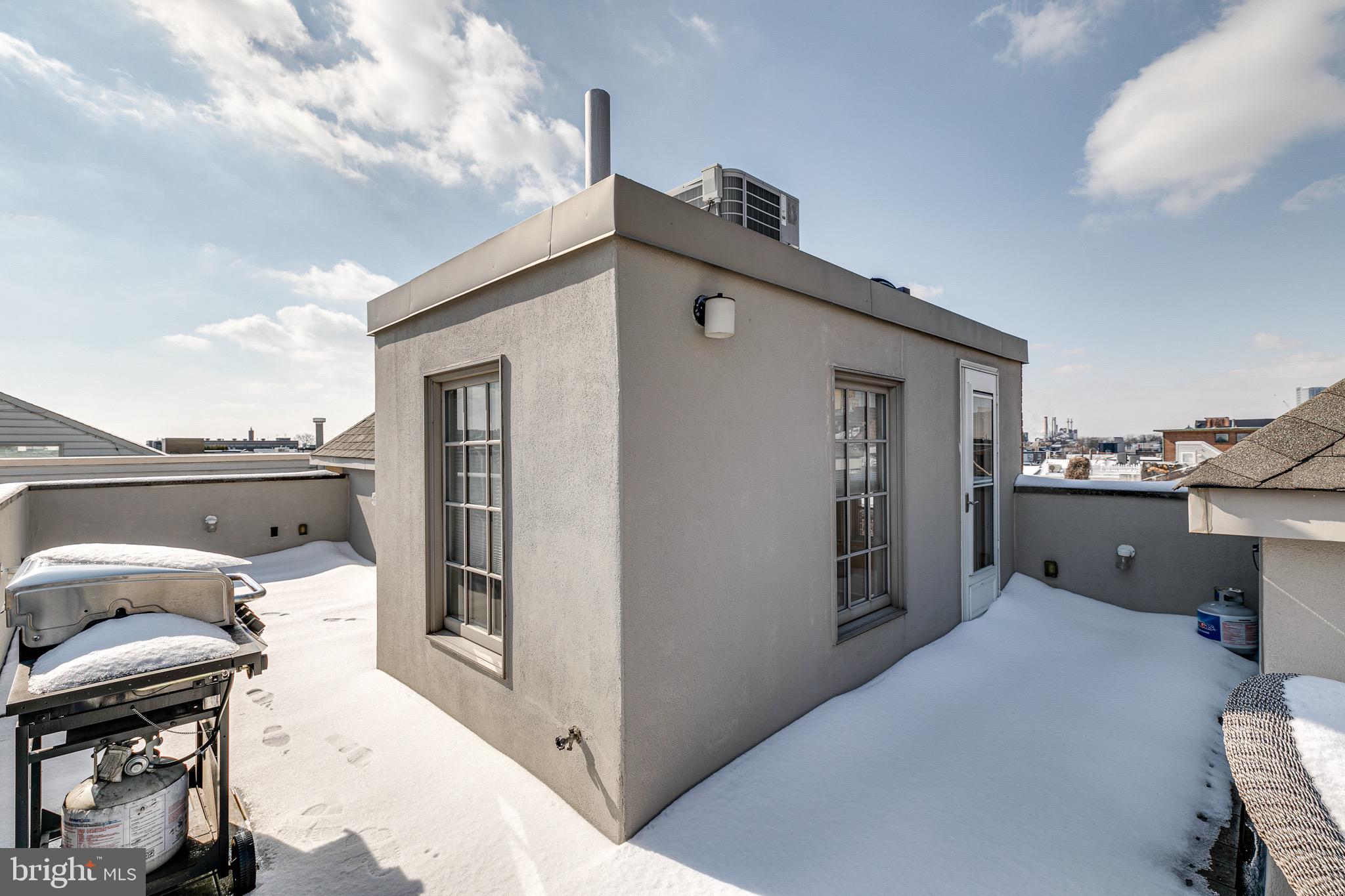 GRADUATE HOSPITAL - Residential