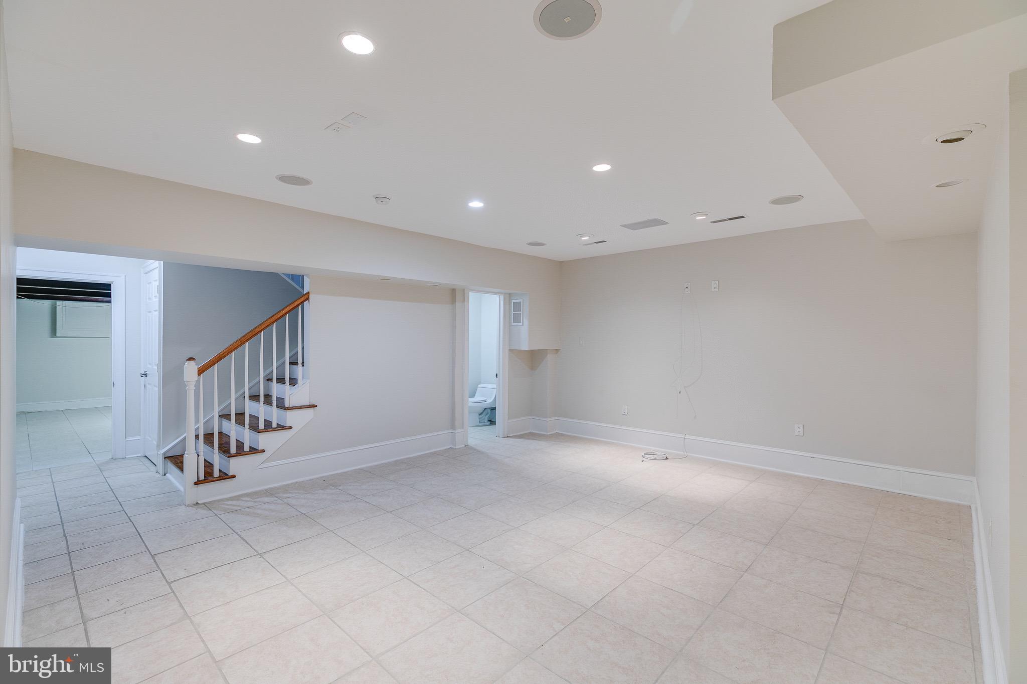 GRADUATE HOSPITAL - Residential