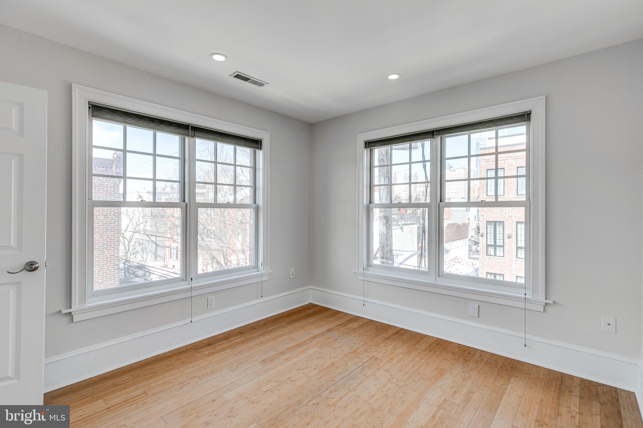 GRADUATE HOSPITAL - Residential