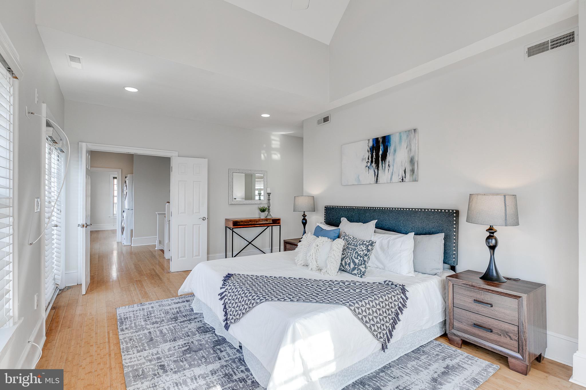 GRADUATE HOSPITAL - Residential