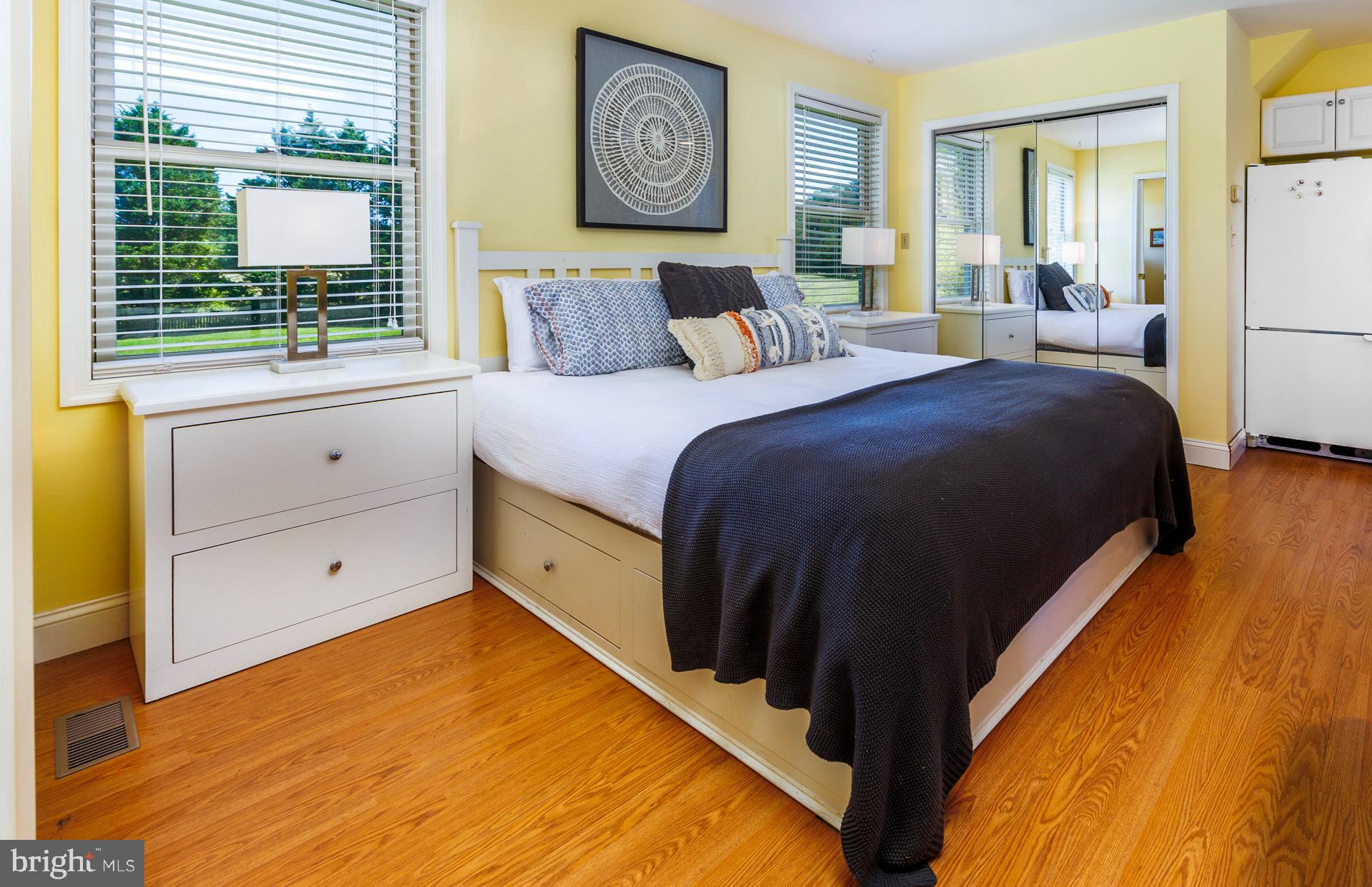 HOPKINS NECK - Residential