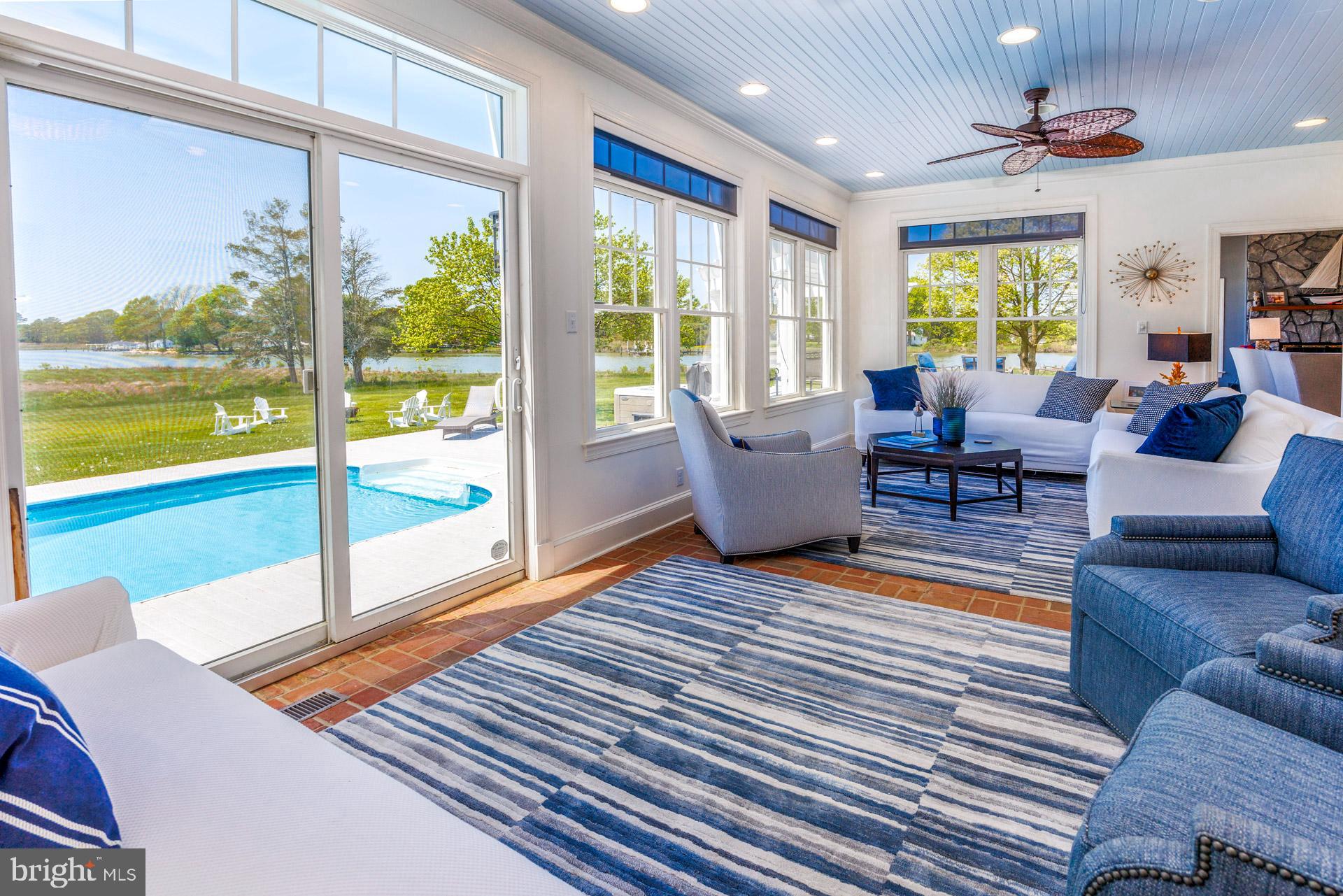 HOPKINS NECK - Residential