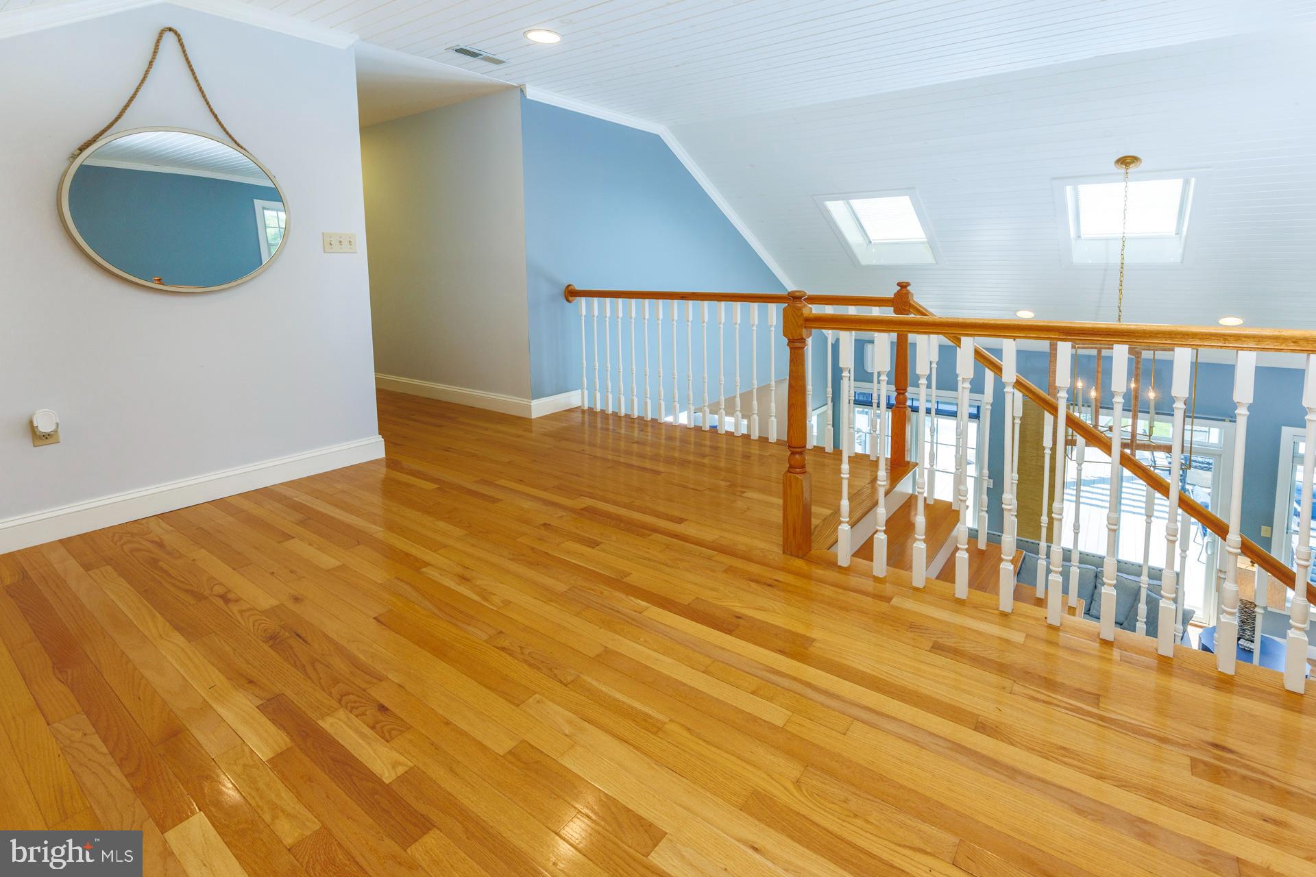 HOPKINS NECK - Residential