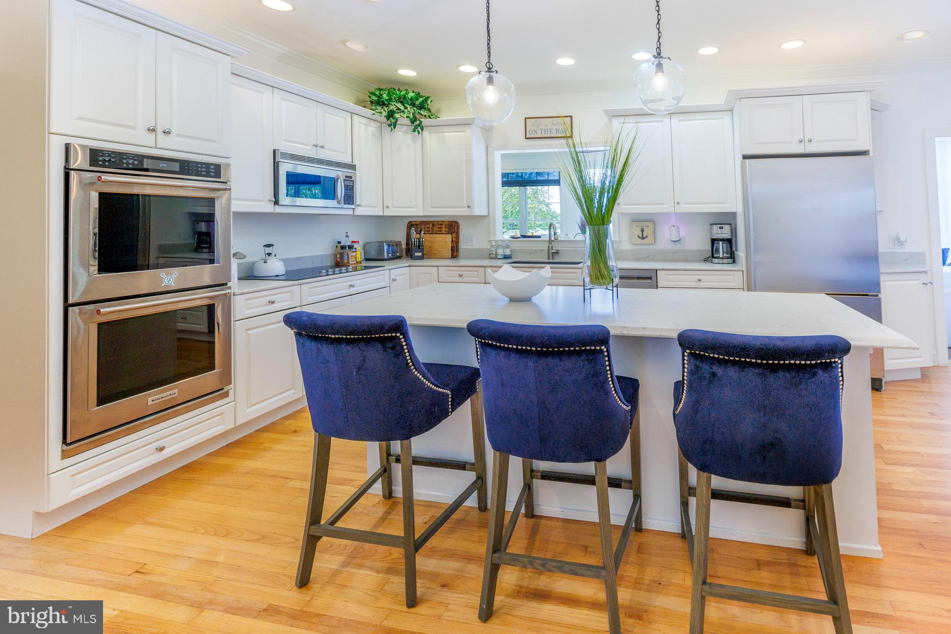 HOPKINS NECK - Residential