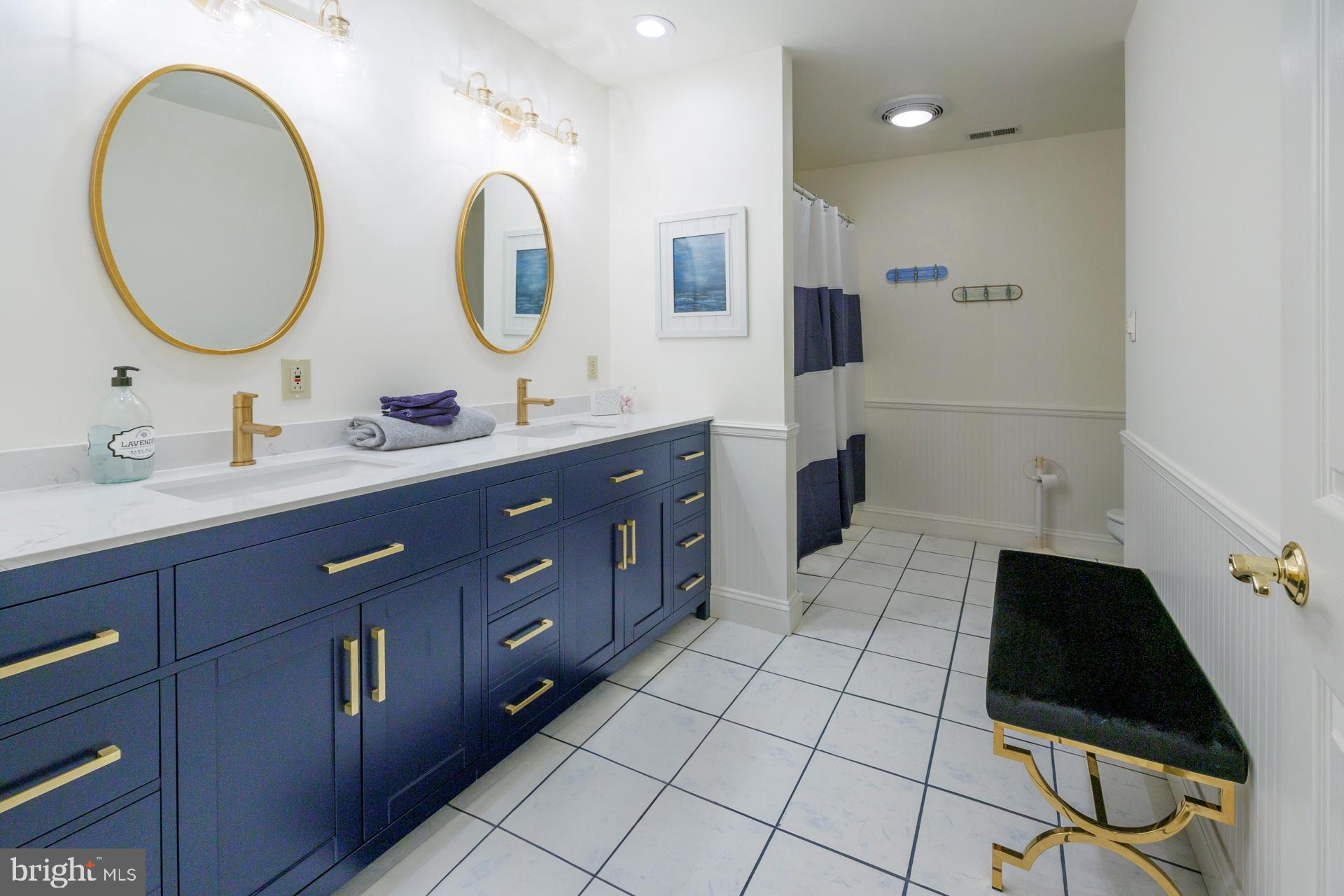 HOPKINS NECK - Residential