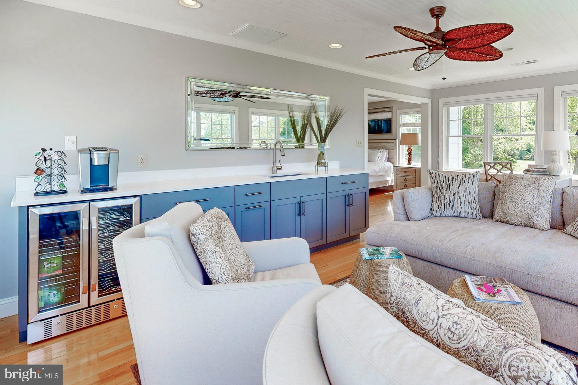 HOPKINS NECK - Residential