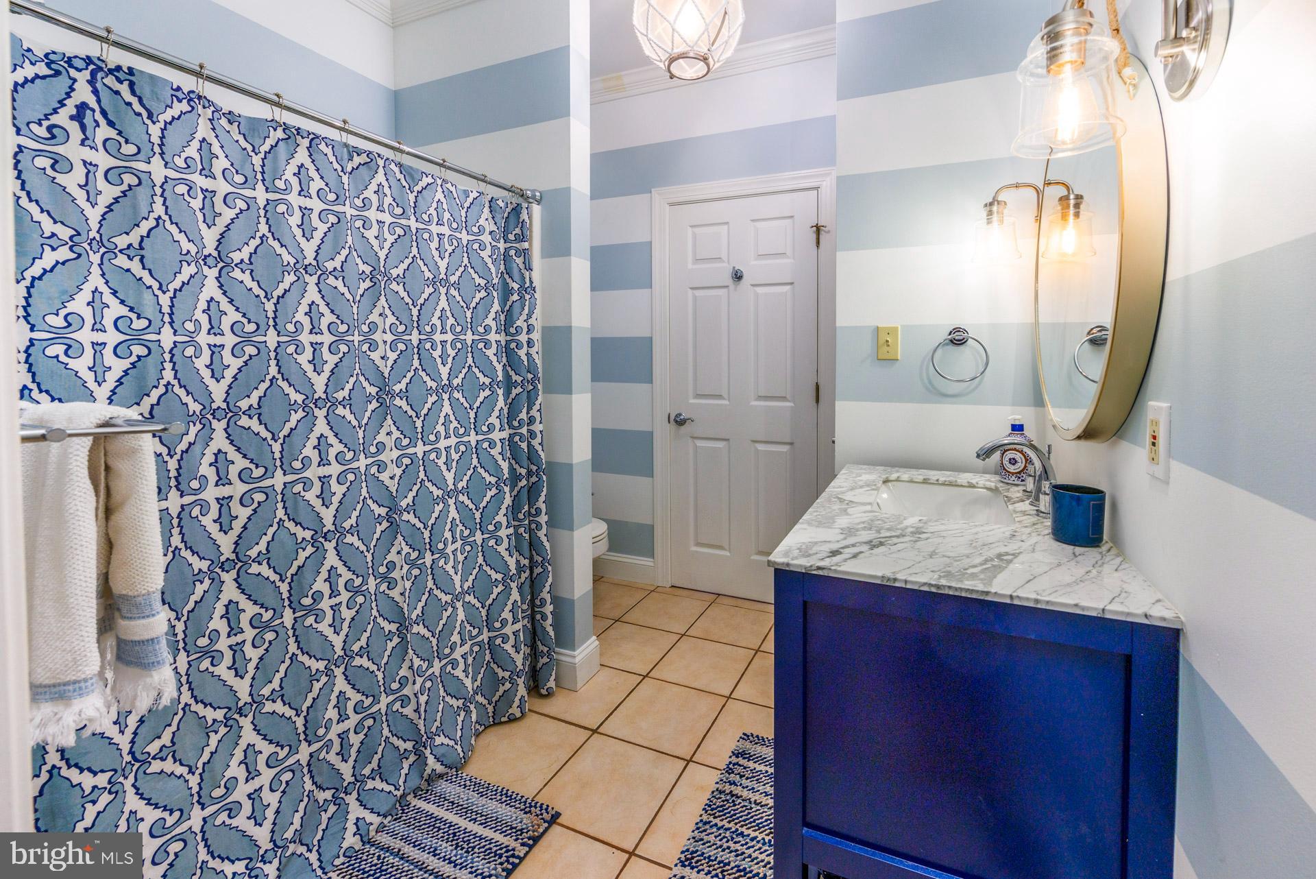 HOPKINS NECK - Residential