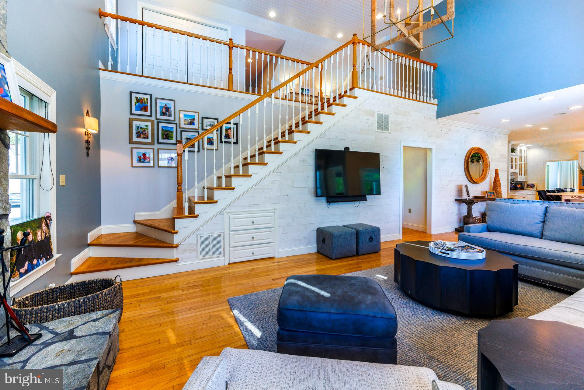 HOPKINS NECK - Residential