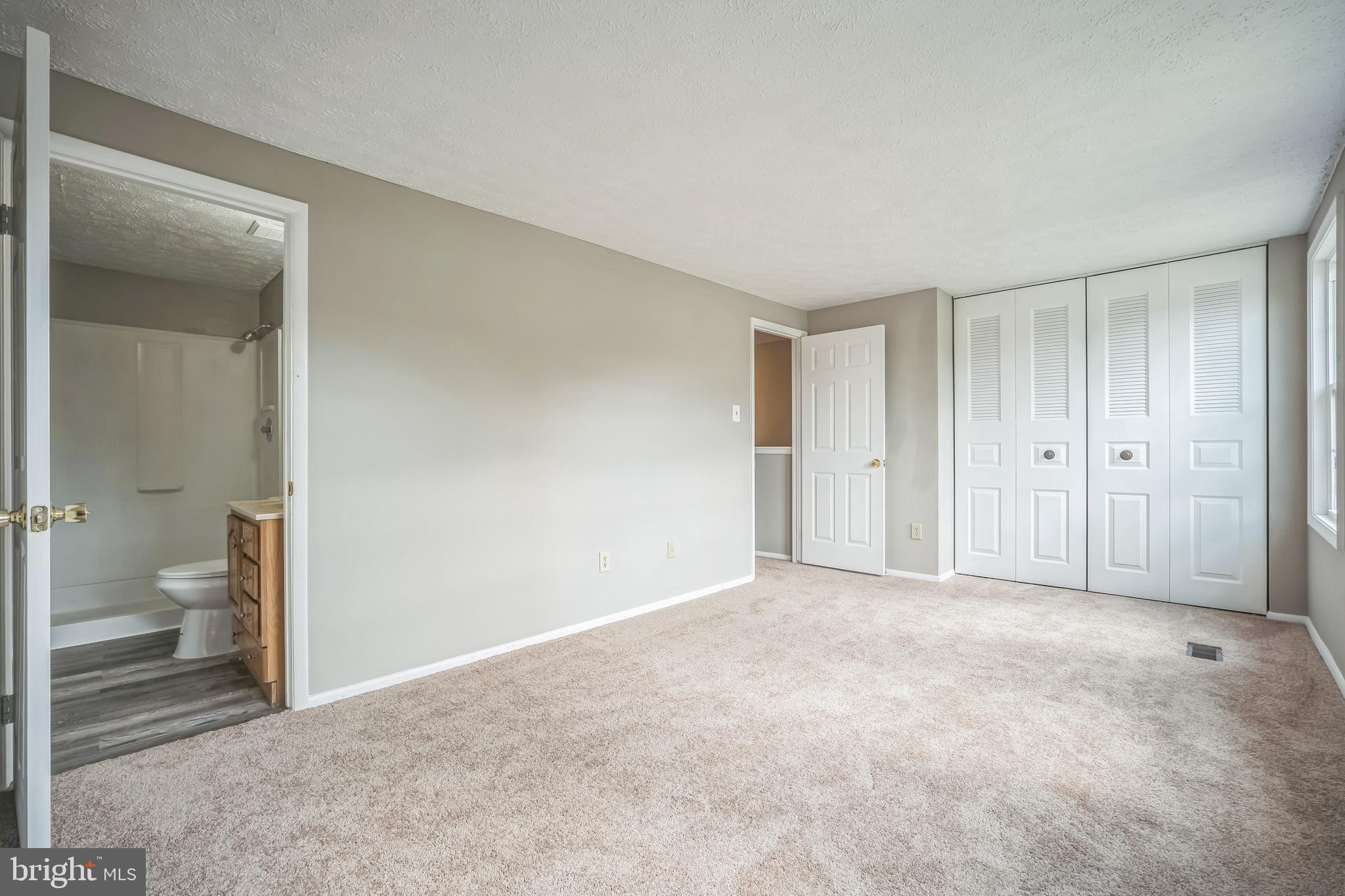 ROLLINGWOOD VILLAGE - Residential Lease