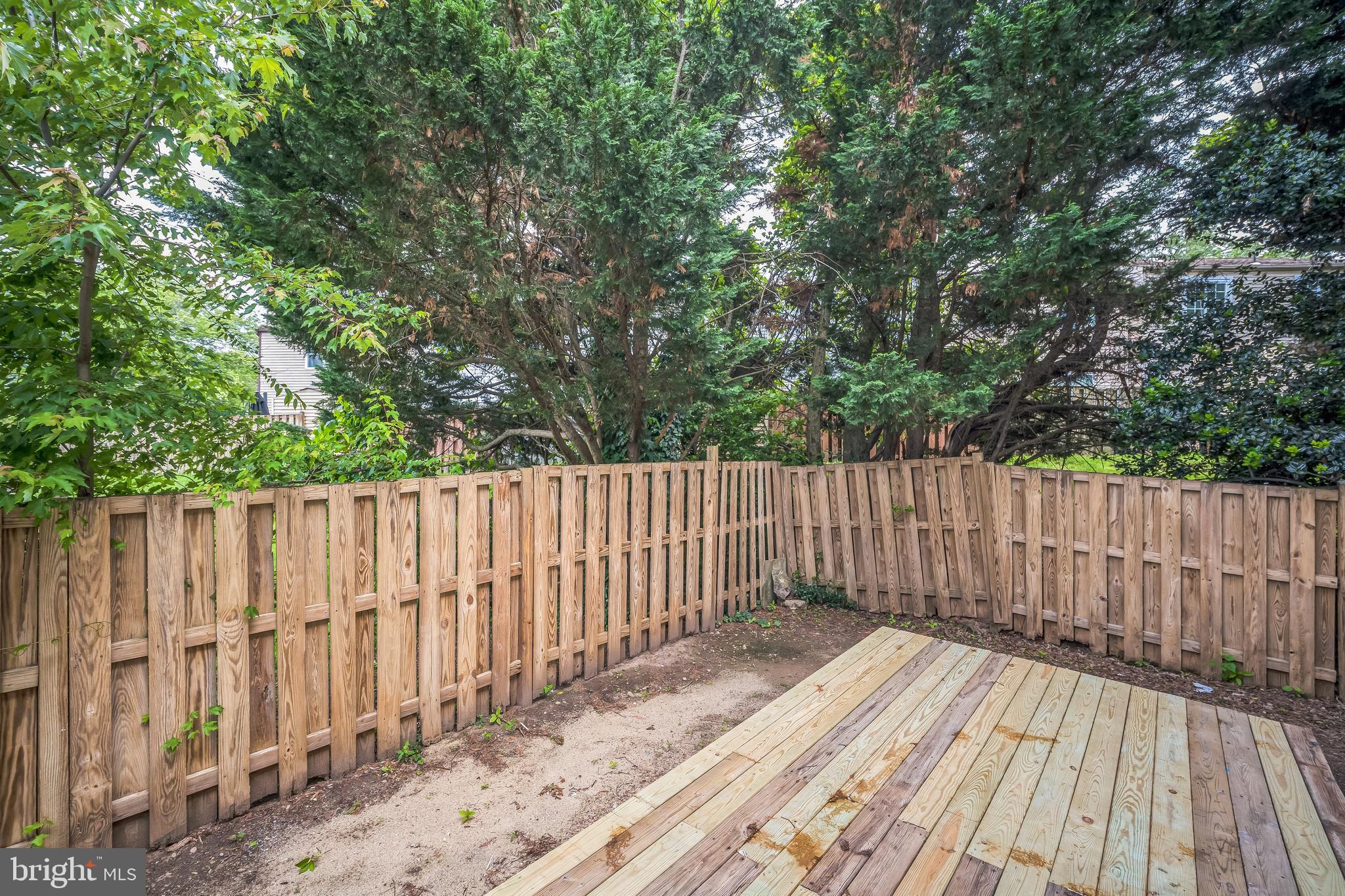 ROLLINGWOOD VILLAGE - Residential Lease