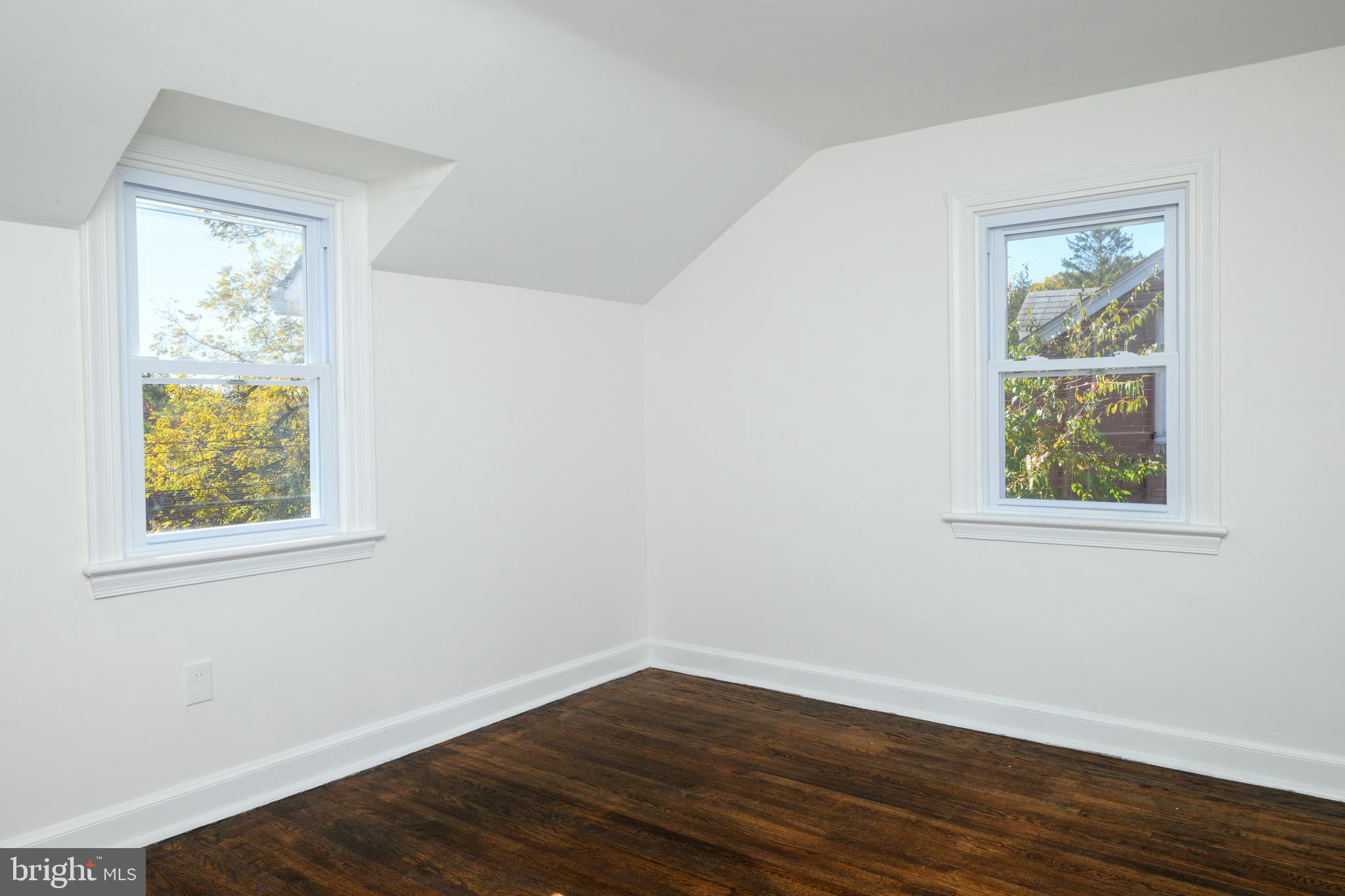 LANSDOWNE - Residential