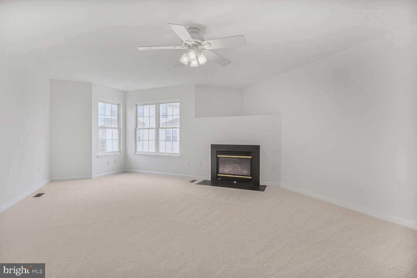 TRAILSIDE - Residential