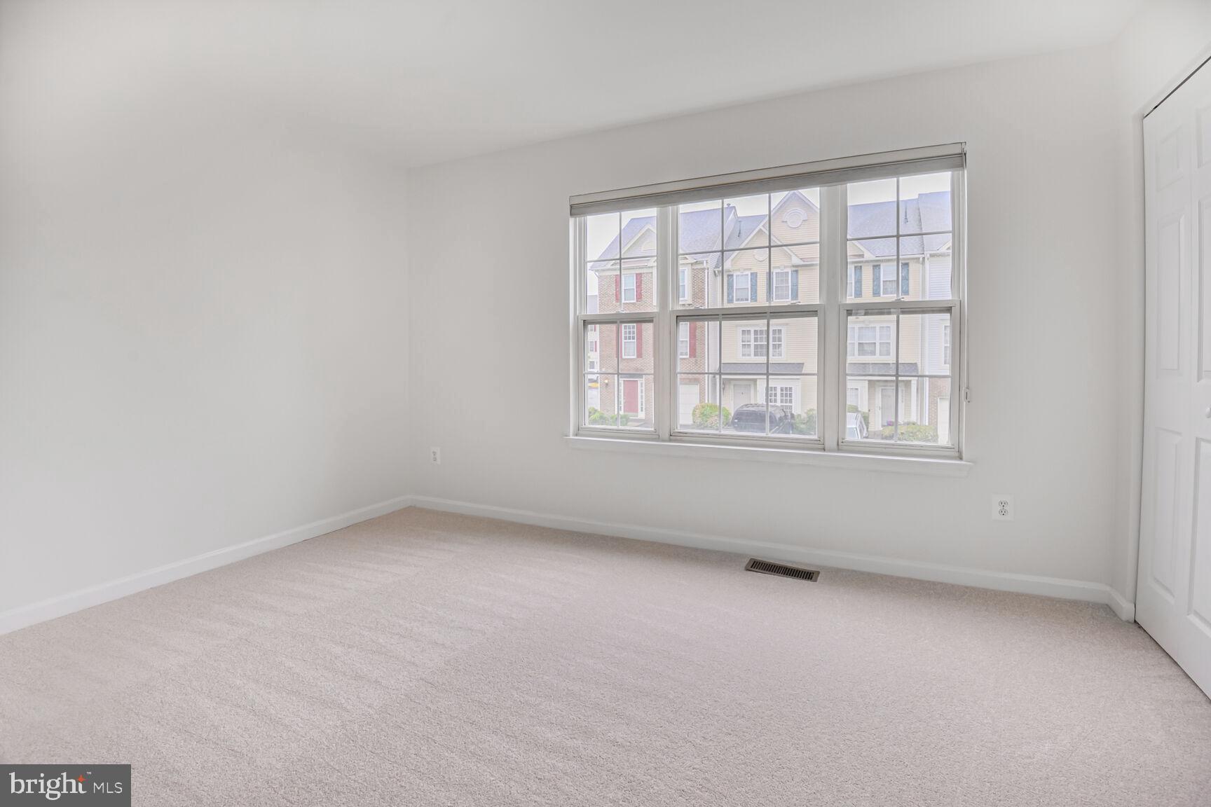 TRAILSIDE - Residential