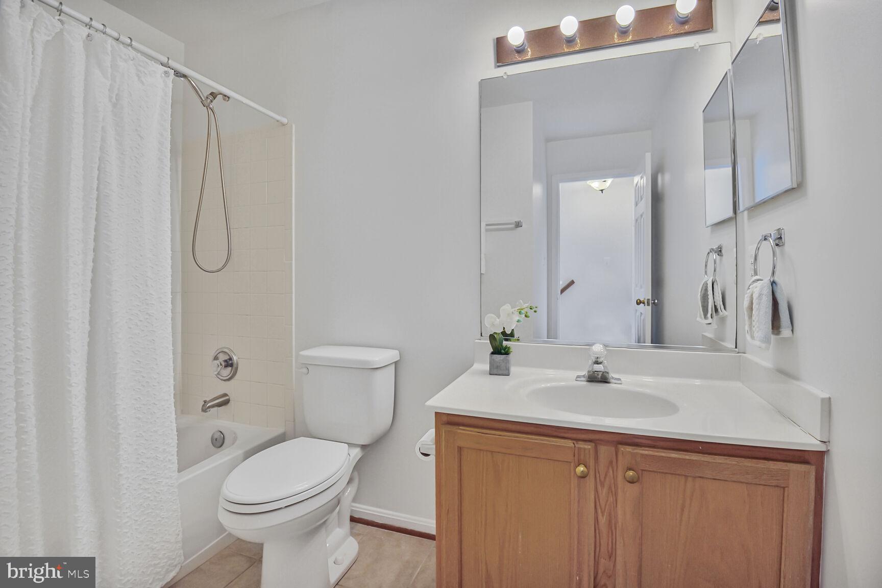 TRAILSIDE - Residential