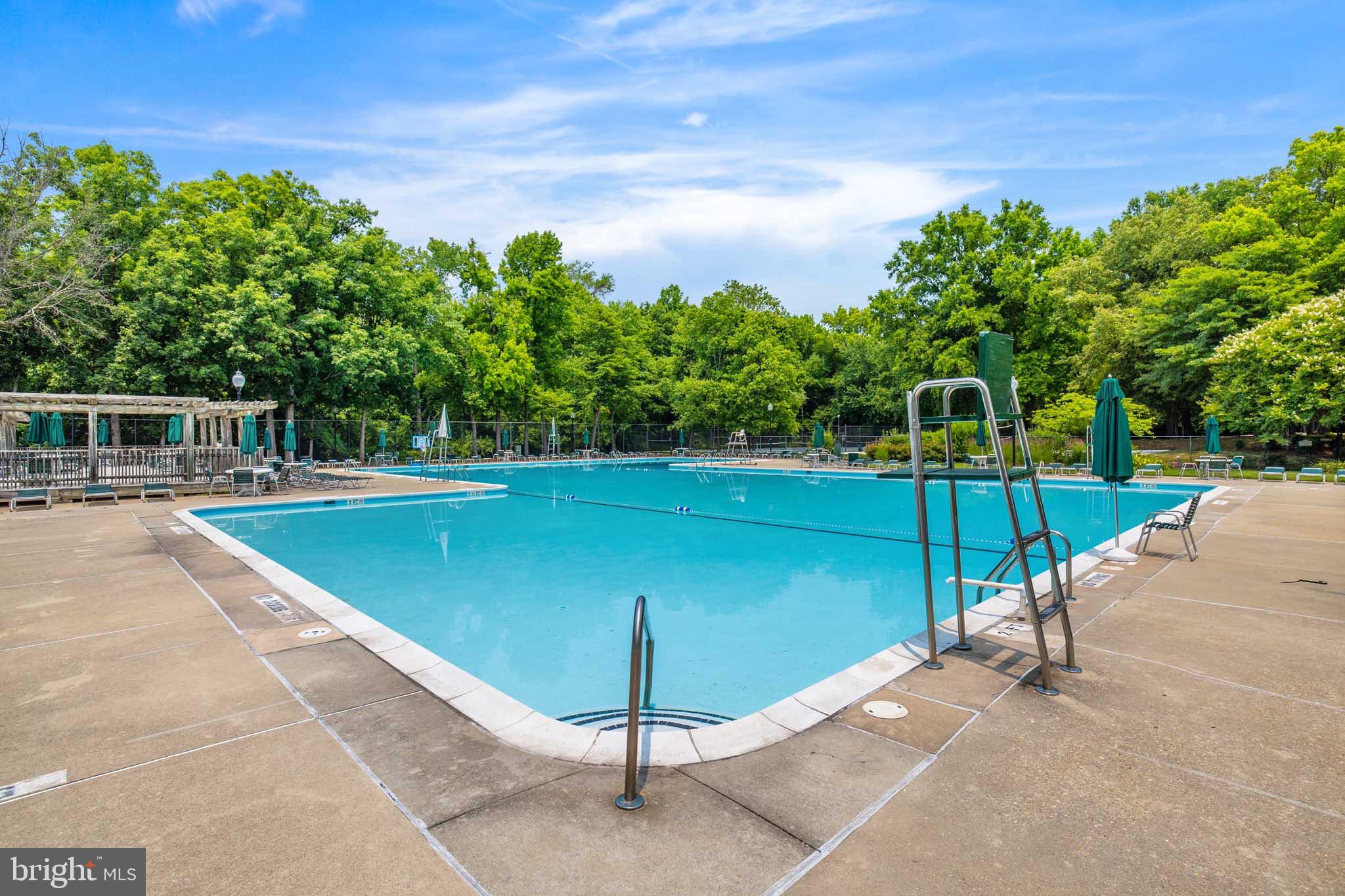 GREENBRIAR CONDO PHASE III - Residential