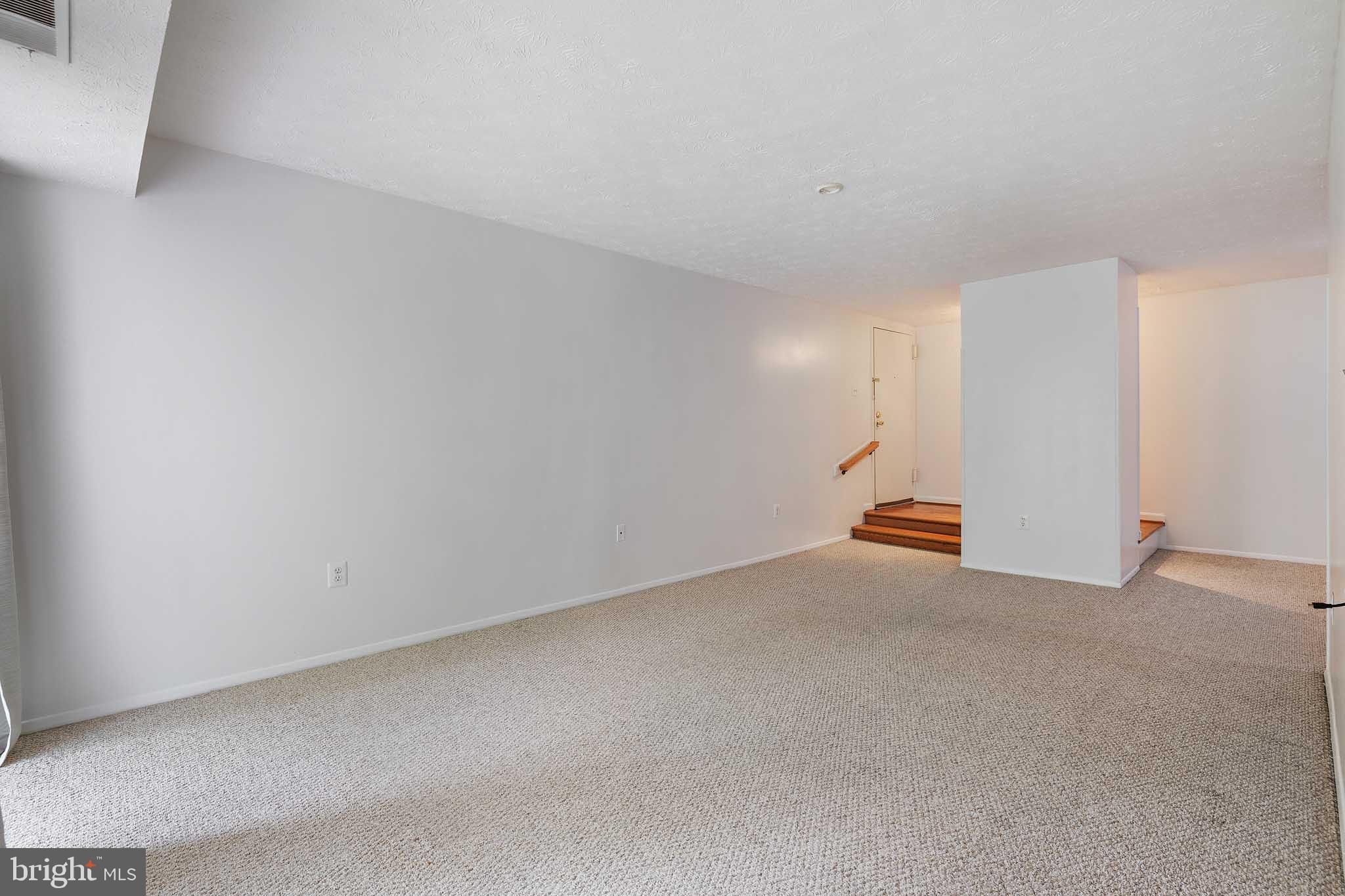 GREENBRIAR CONDO PHASE III - Residential