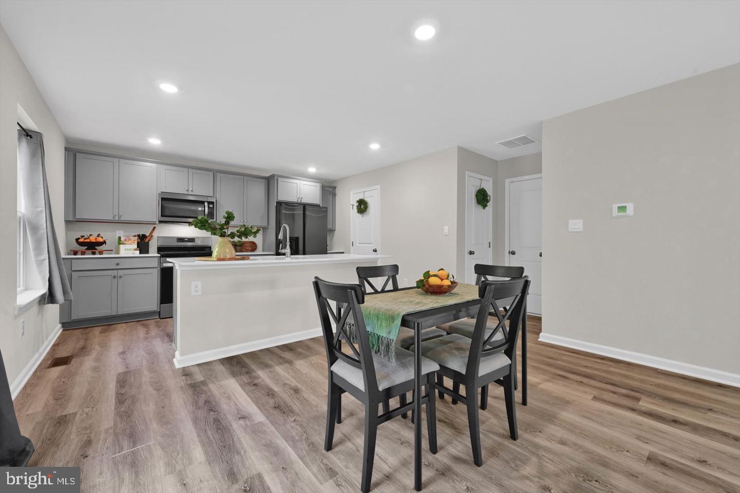 103 CORNWALL PLACE