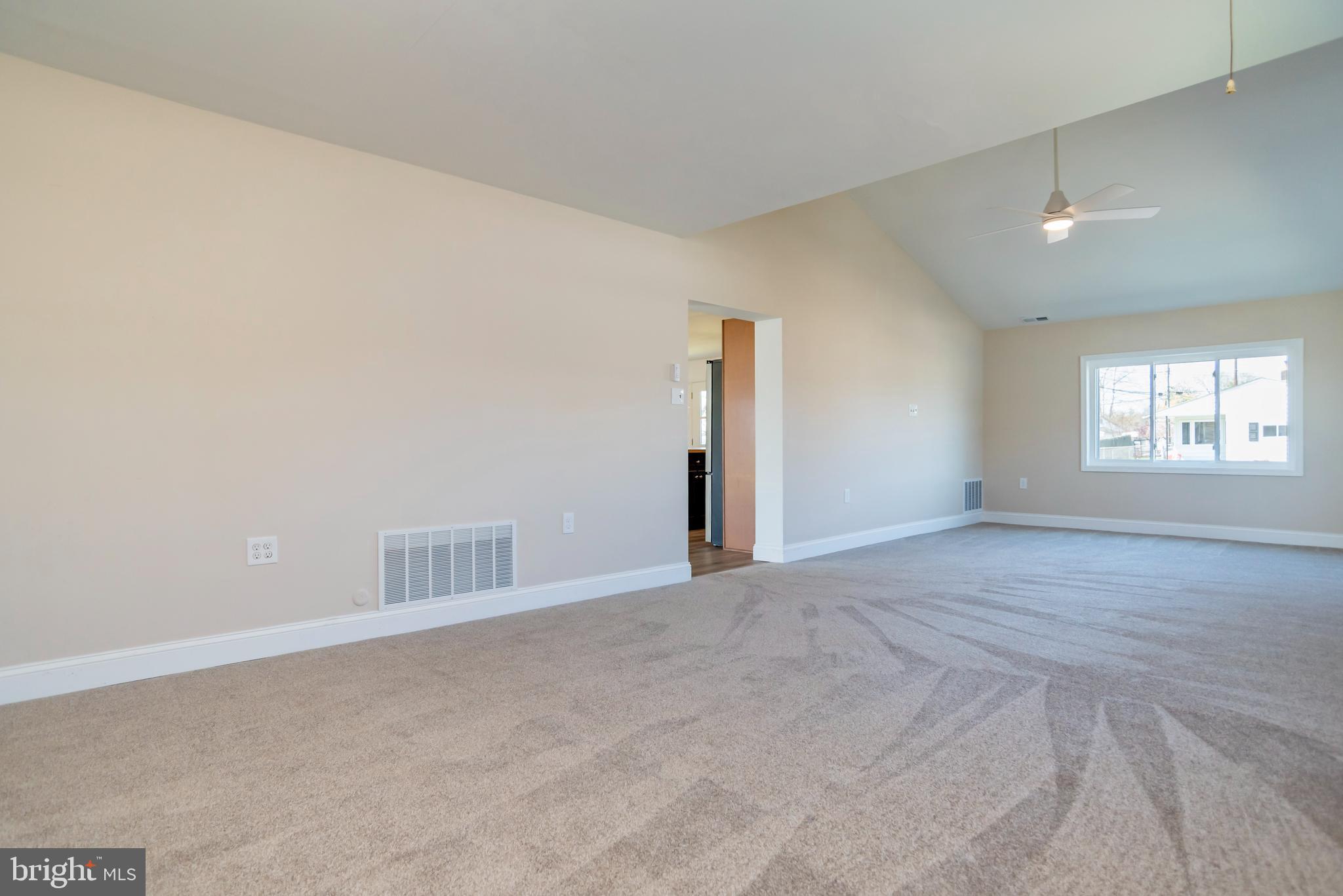 ELDERBERRY POND - Residential