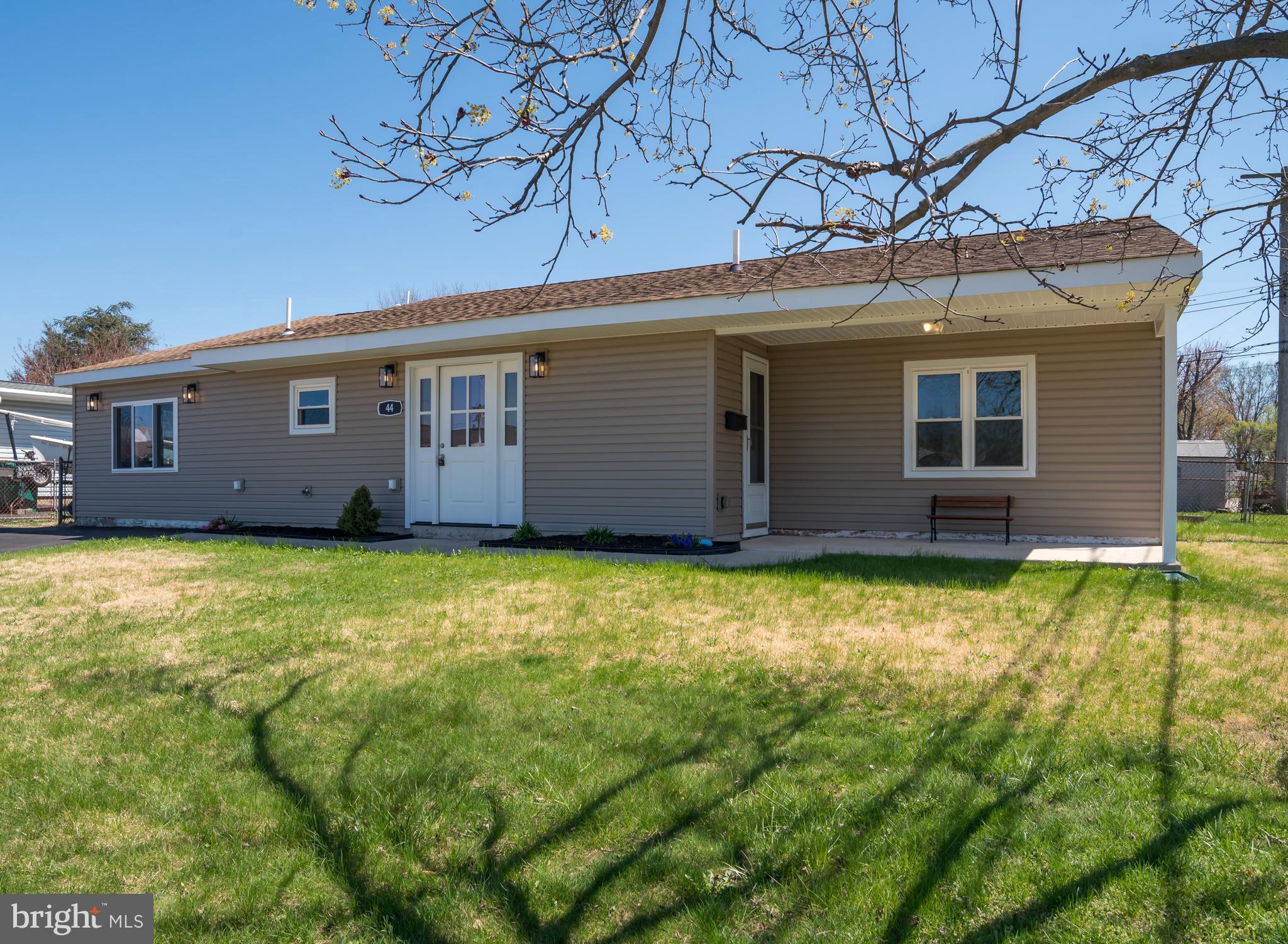 ELDERBERRY POND - Residential