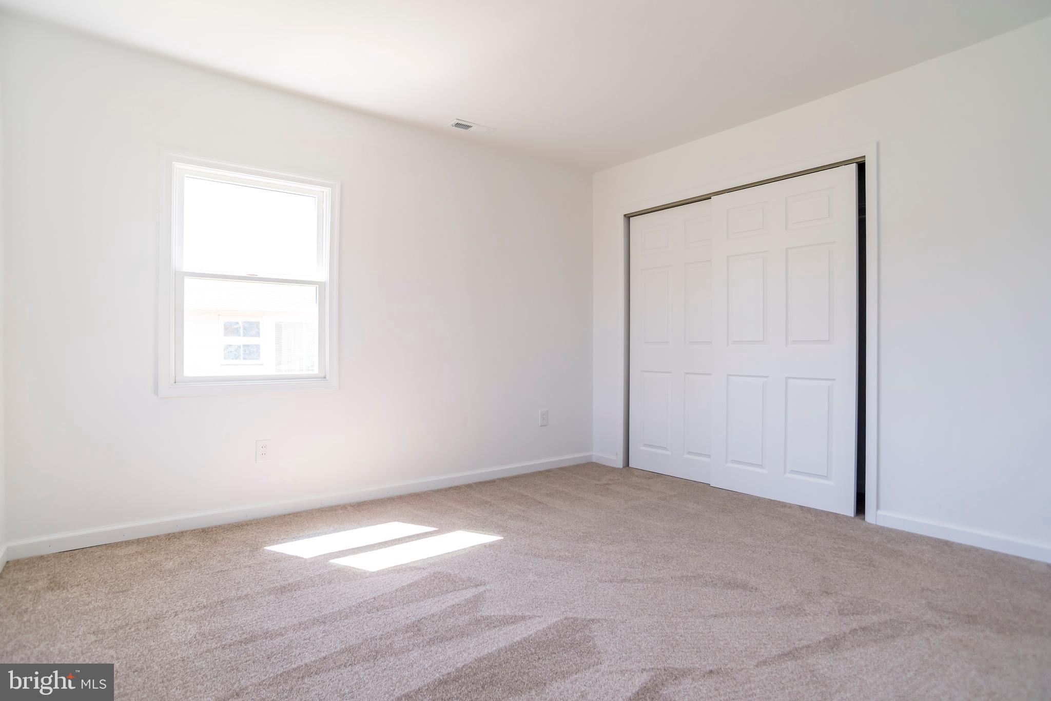 ELDERBERRY POND - Residential