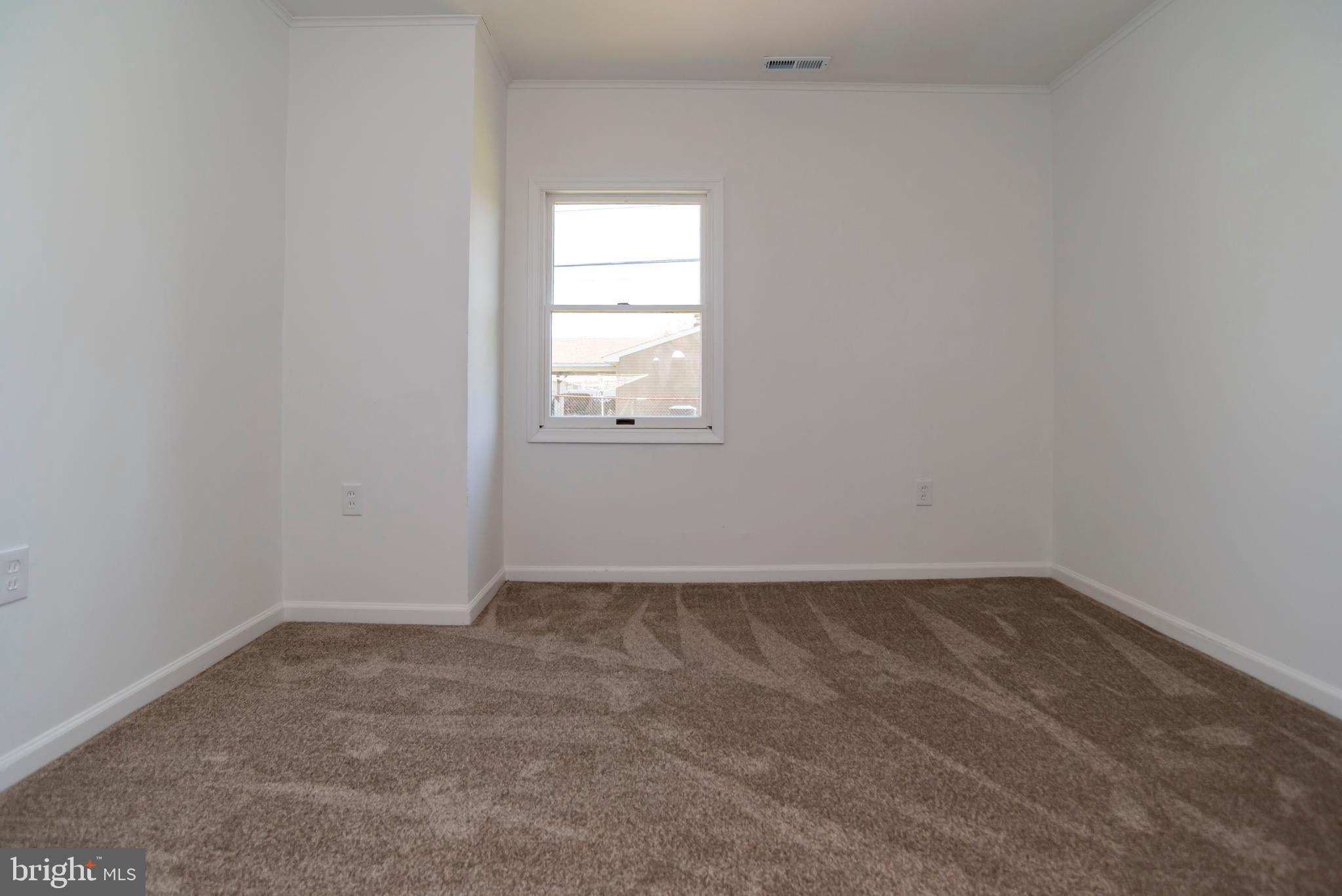 ELDERBERRY POND - Residential