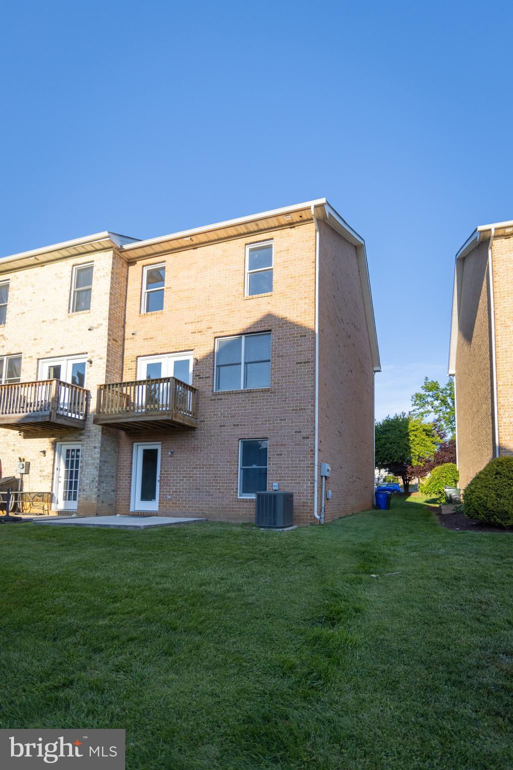 PANGBORN PARK - Residential