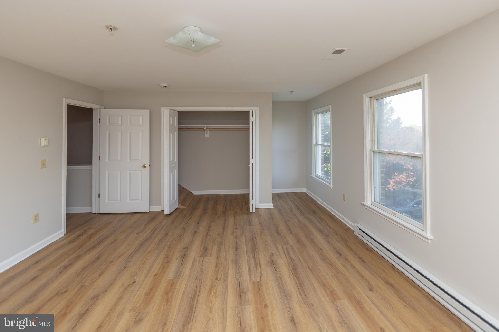 PANGBORN PARK - Residential