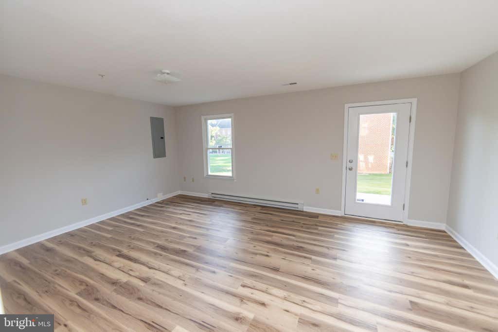 Photo of 549 Pangborn Boulevard, HAGERSTOWN, MD 21742 (MLS # MDWA2036898)