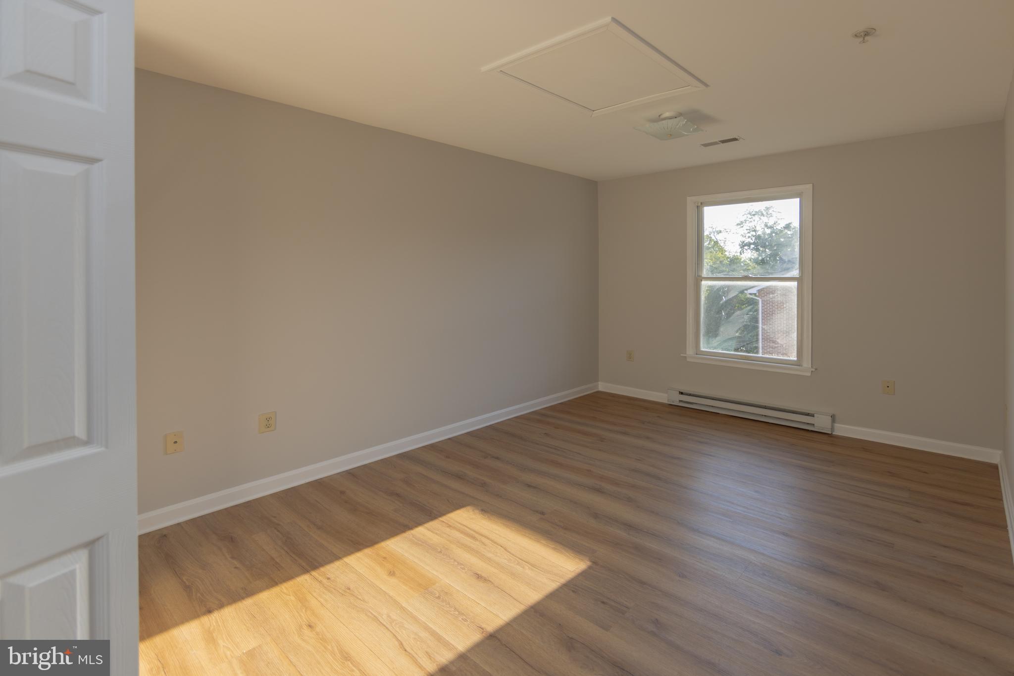 PANGBORN PARK - Residential
