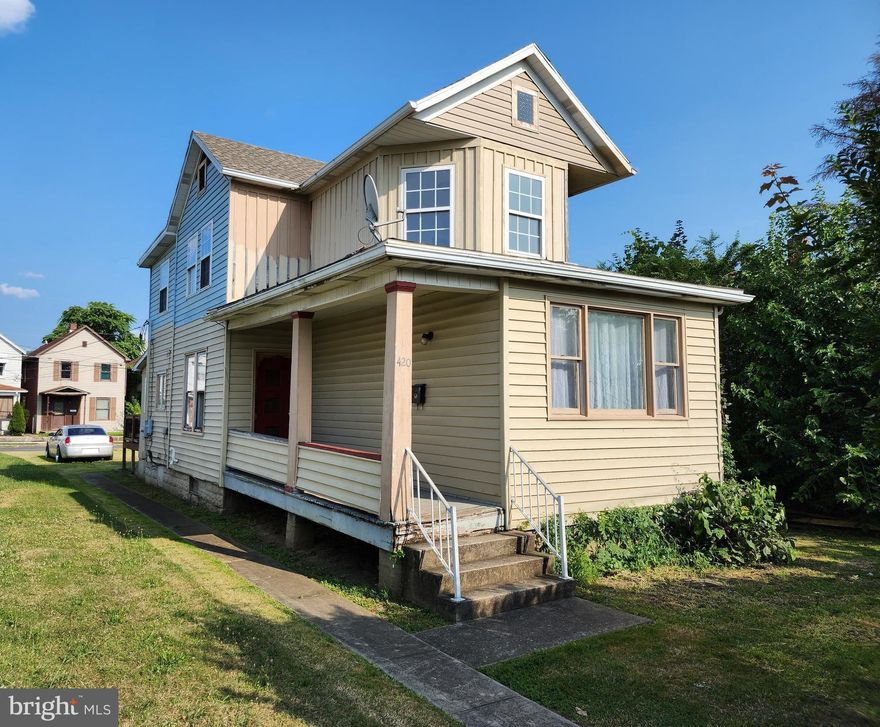 Why rent when you can own your own home in Mountain Side Maryland?  3 Bedrooms, 1 bath, large level ot, off street partking, main level laundry, deck and front porch.