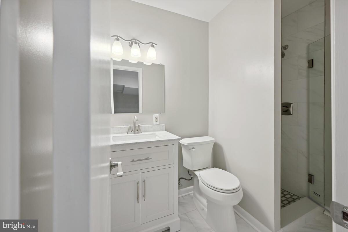 WILLERBURN ACRES - Residential Lease