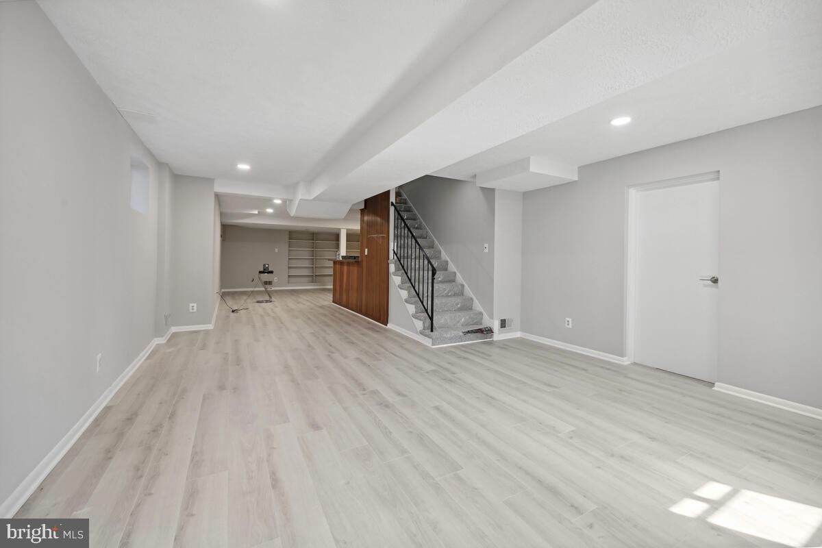 WILLERBURN ACRES - Residential Lease