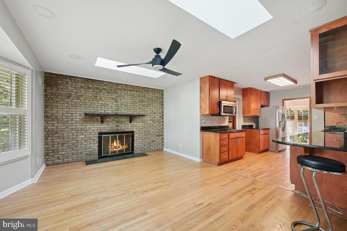 WILLERBURN ACRES - Residential Lease