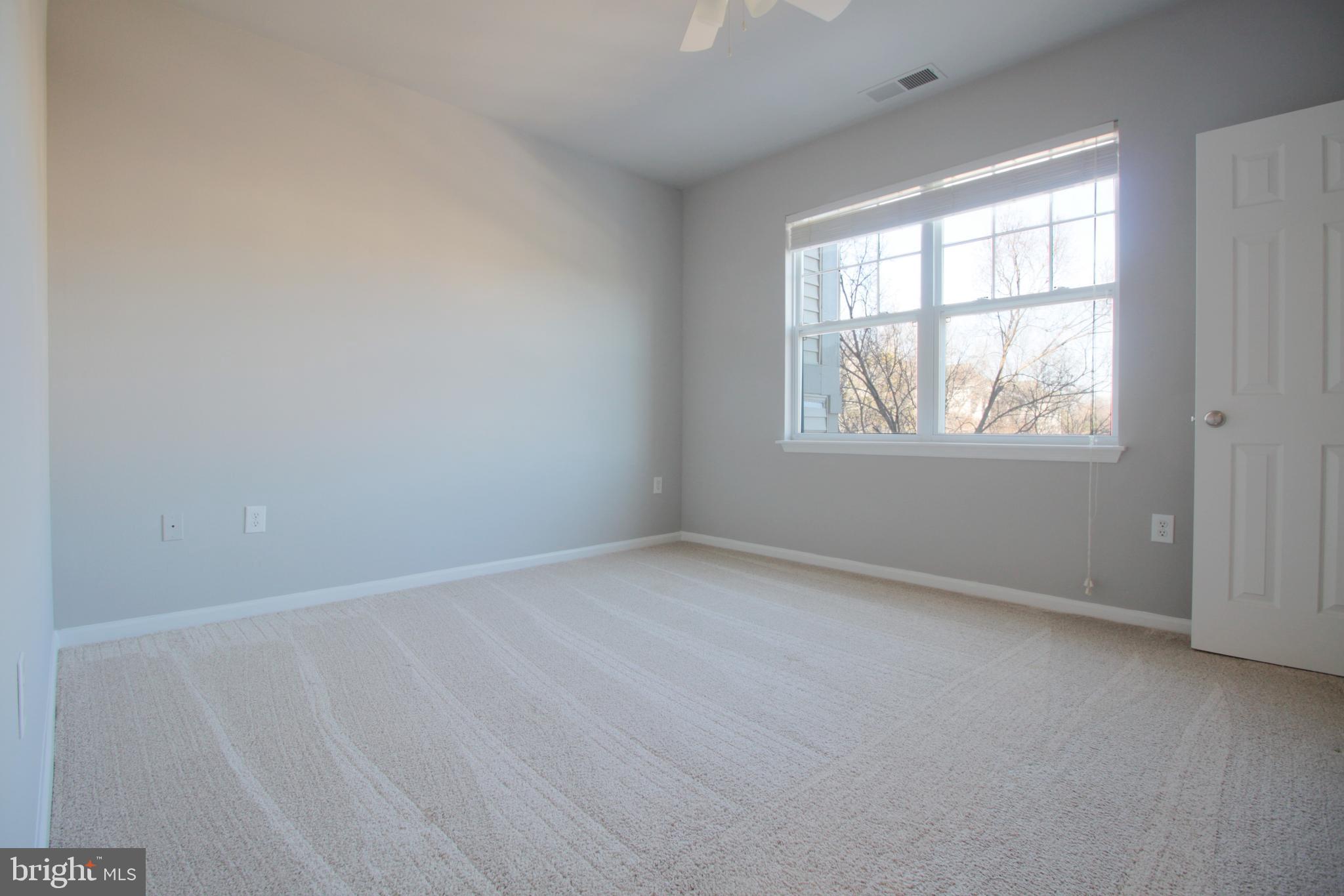 LEGATO CORNER - Residential