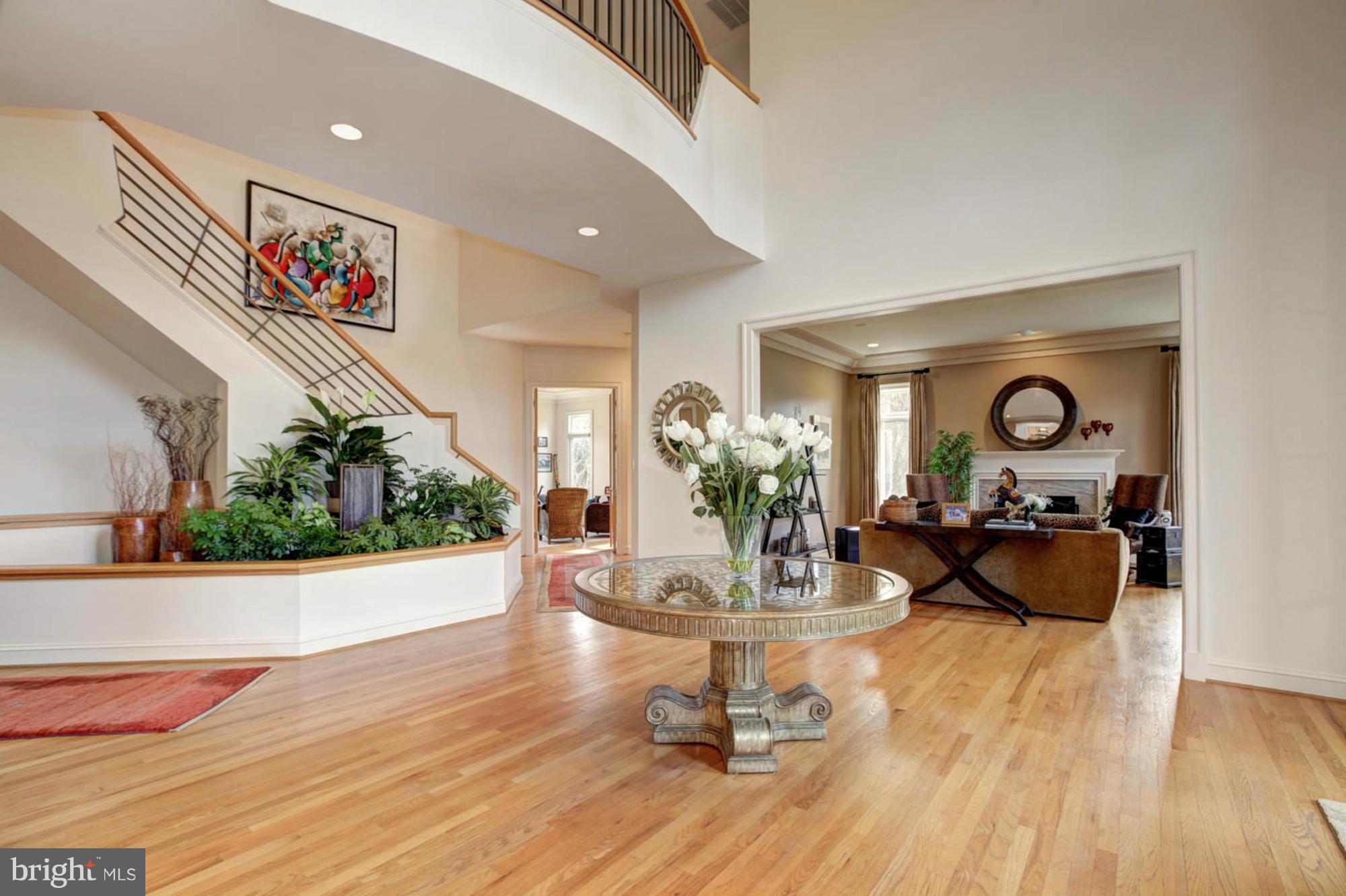 POTOMAC MANOR - Residential