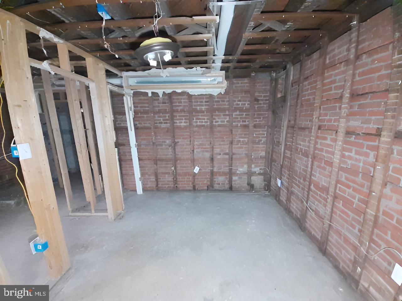 WALBROOK - Residential