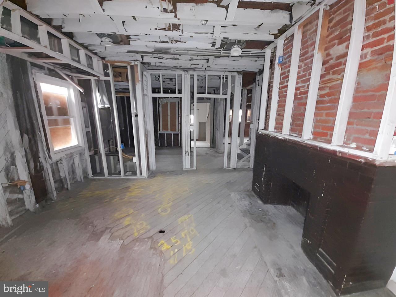 WALBROOK - Residential